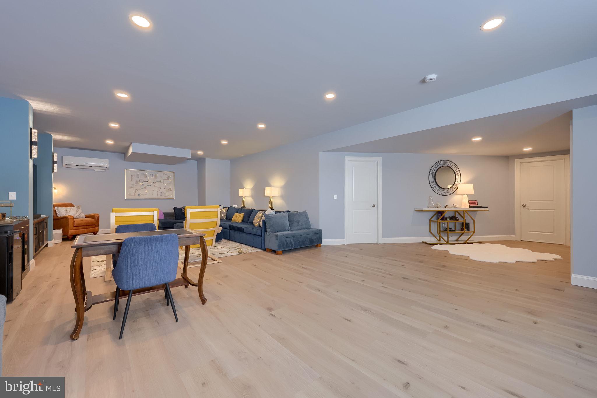 BROOKLAWN - Residential
