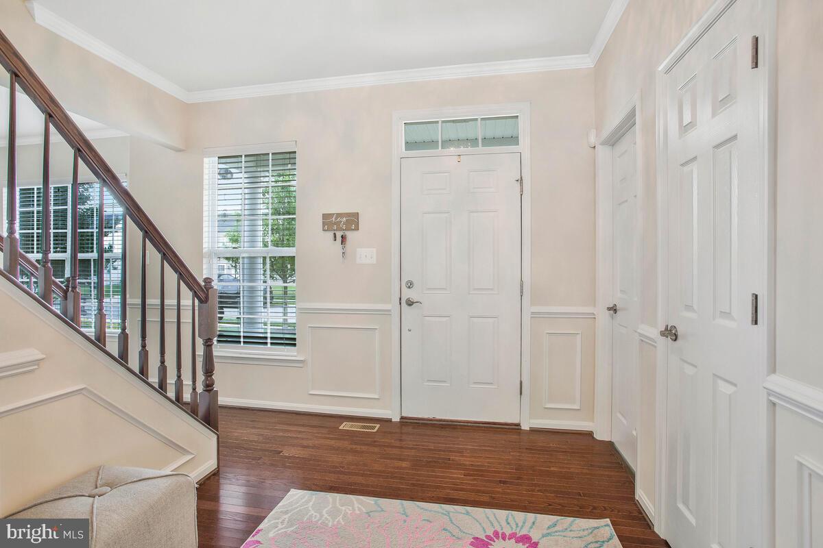 ELIZABETH HILLS - Residential