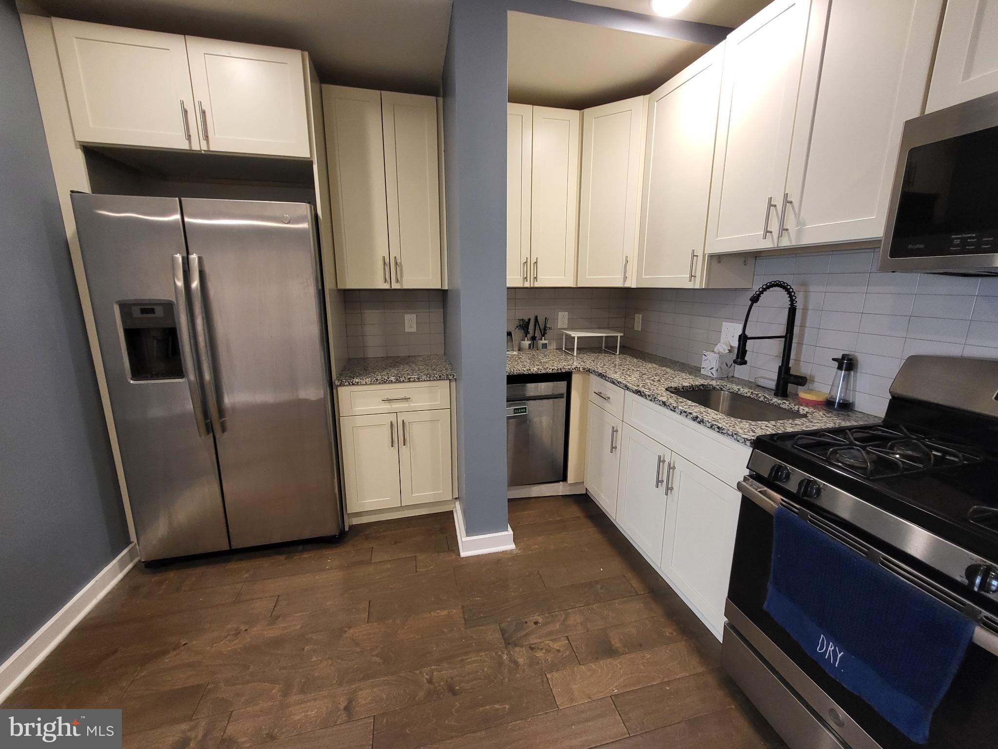 OLDE KENSINGTON - Residential