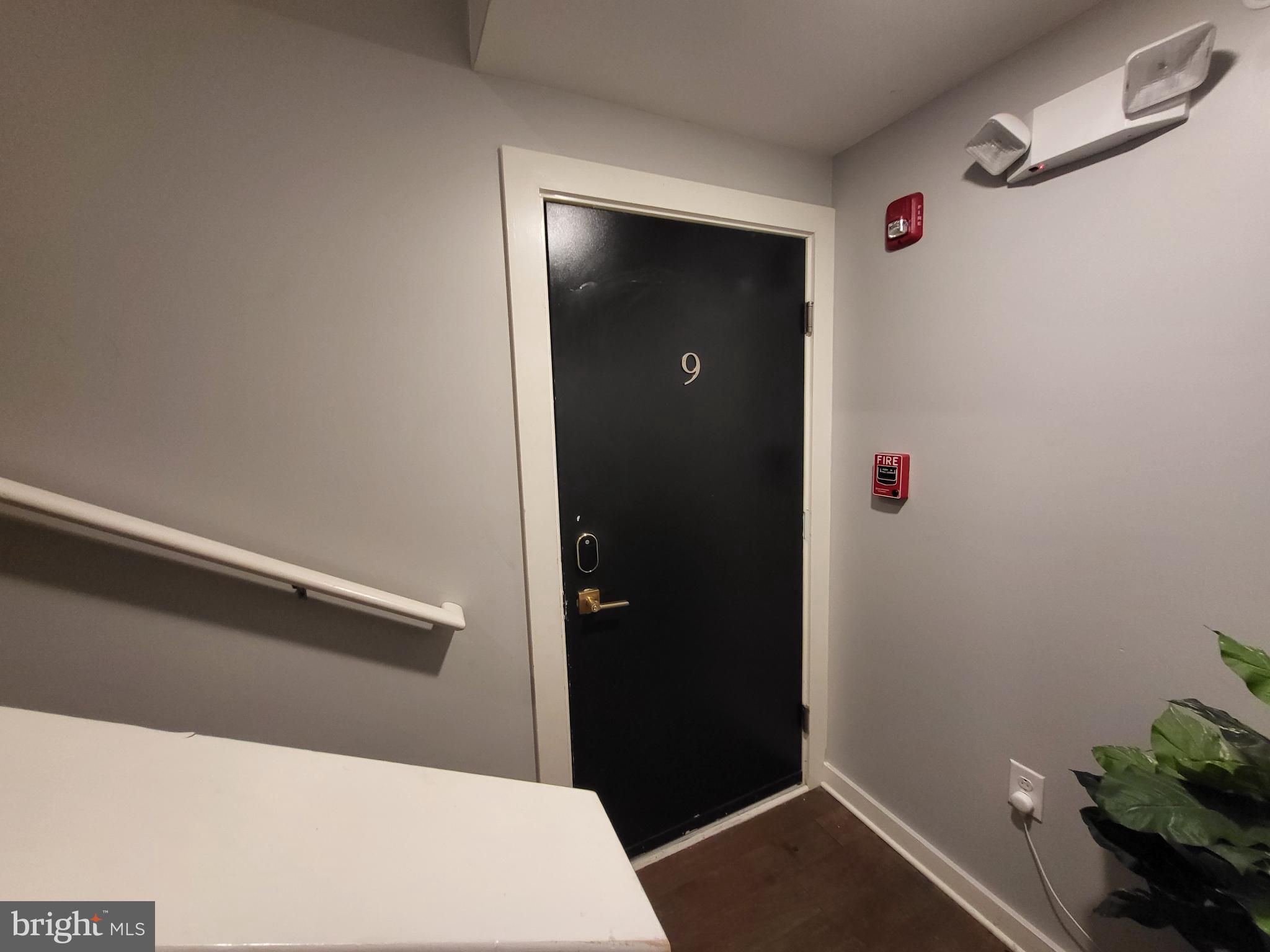 OLDE KENSINGTON - Residential