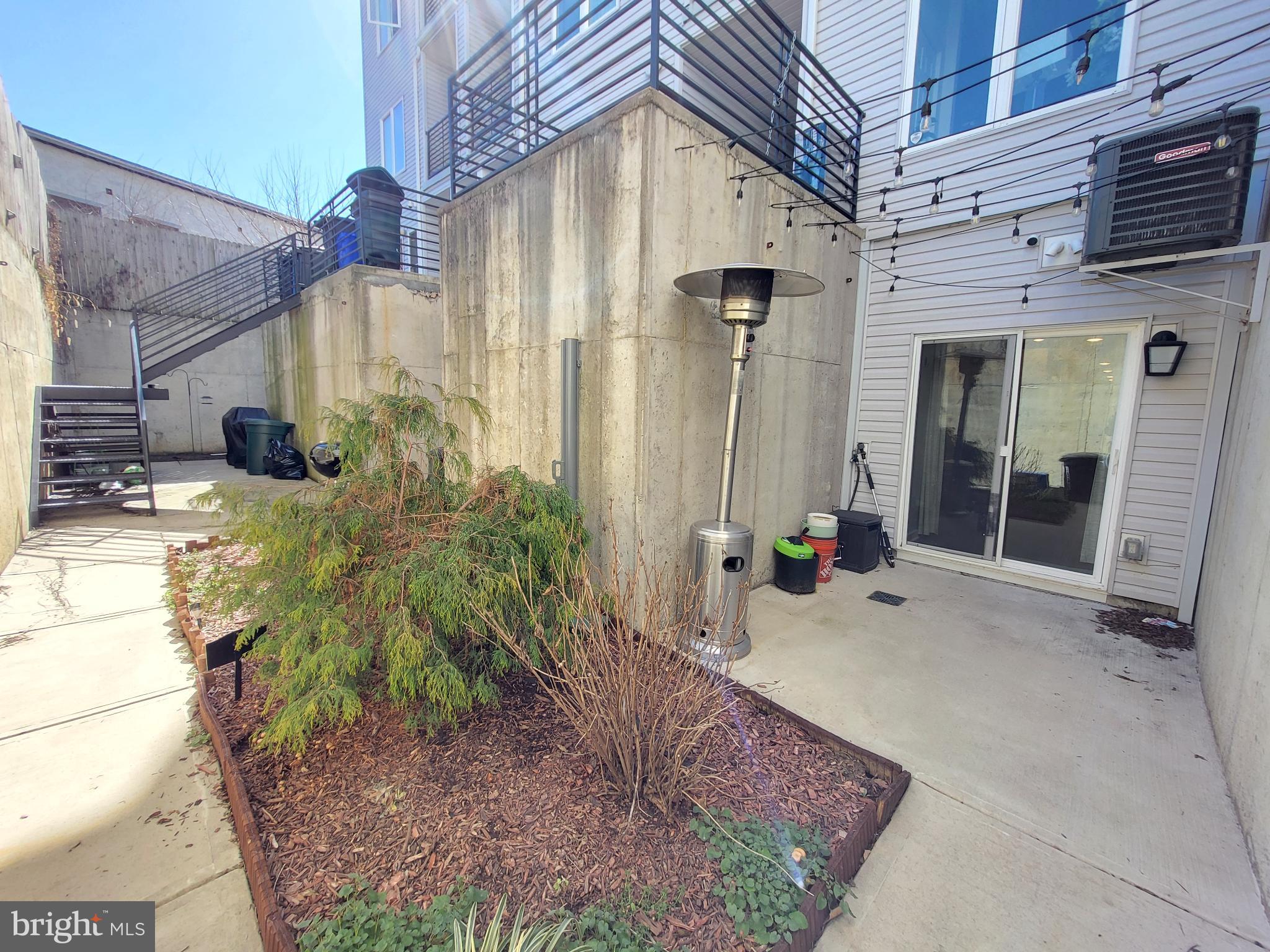 OLDE KENSINGTON - Residential