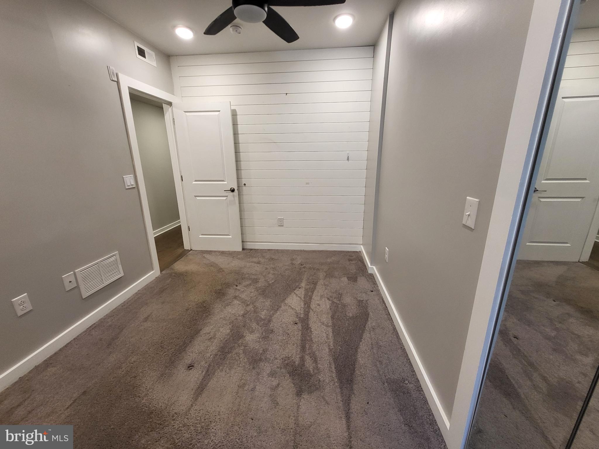 OLDE KENSINGTON - Residential