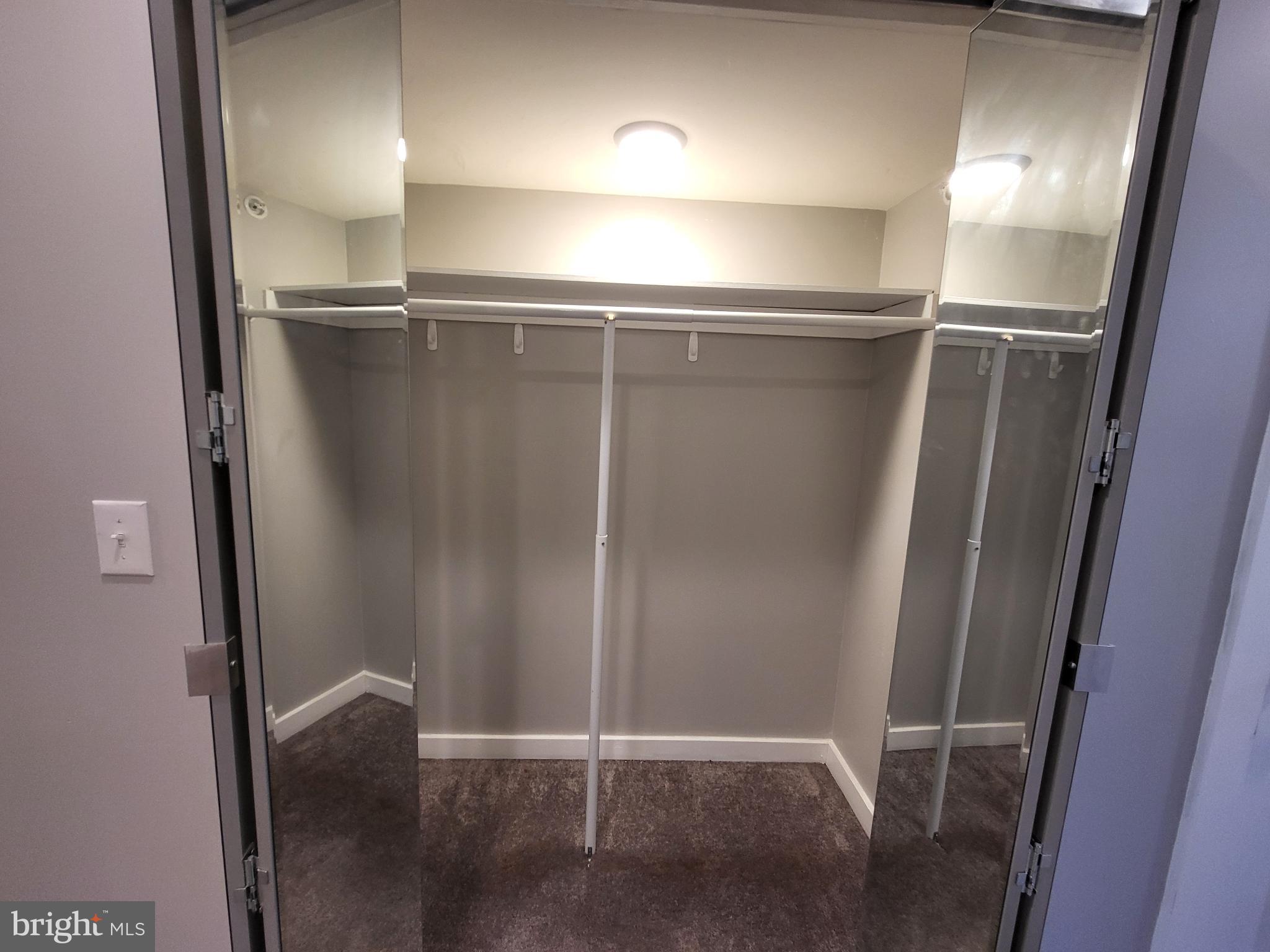 OLDE KENSINGTON - Residential