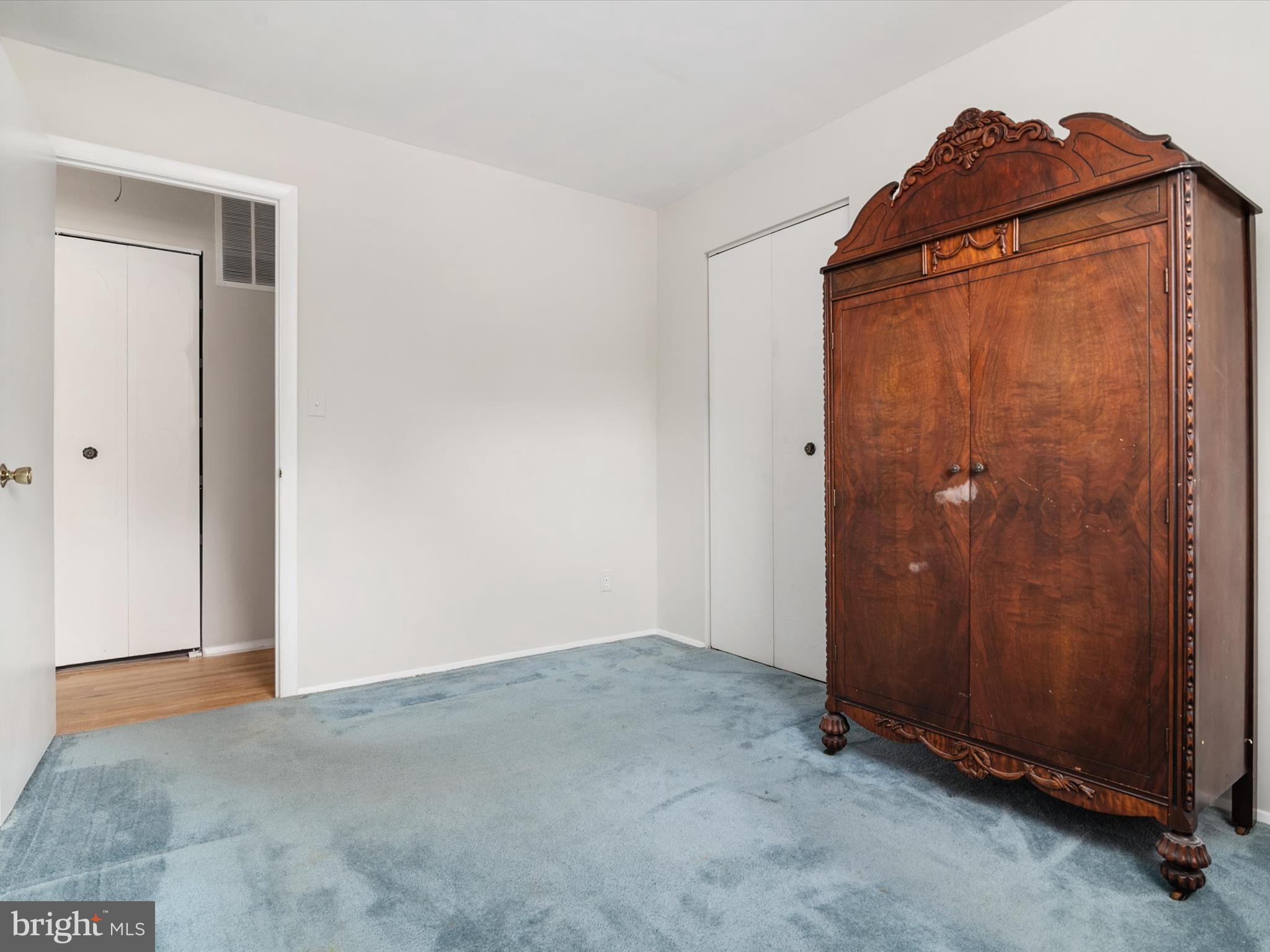 THE HIGHLANDS - Residential