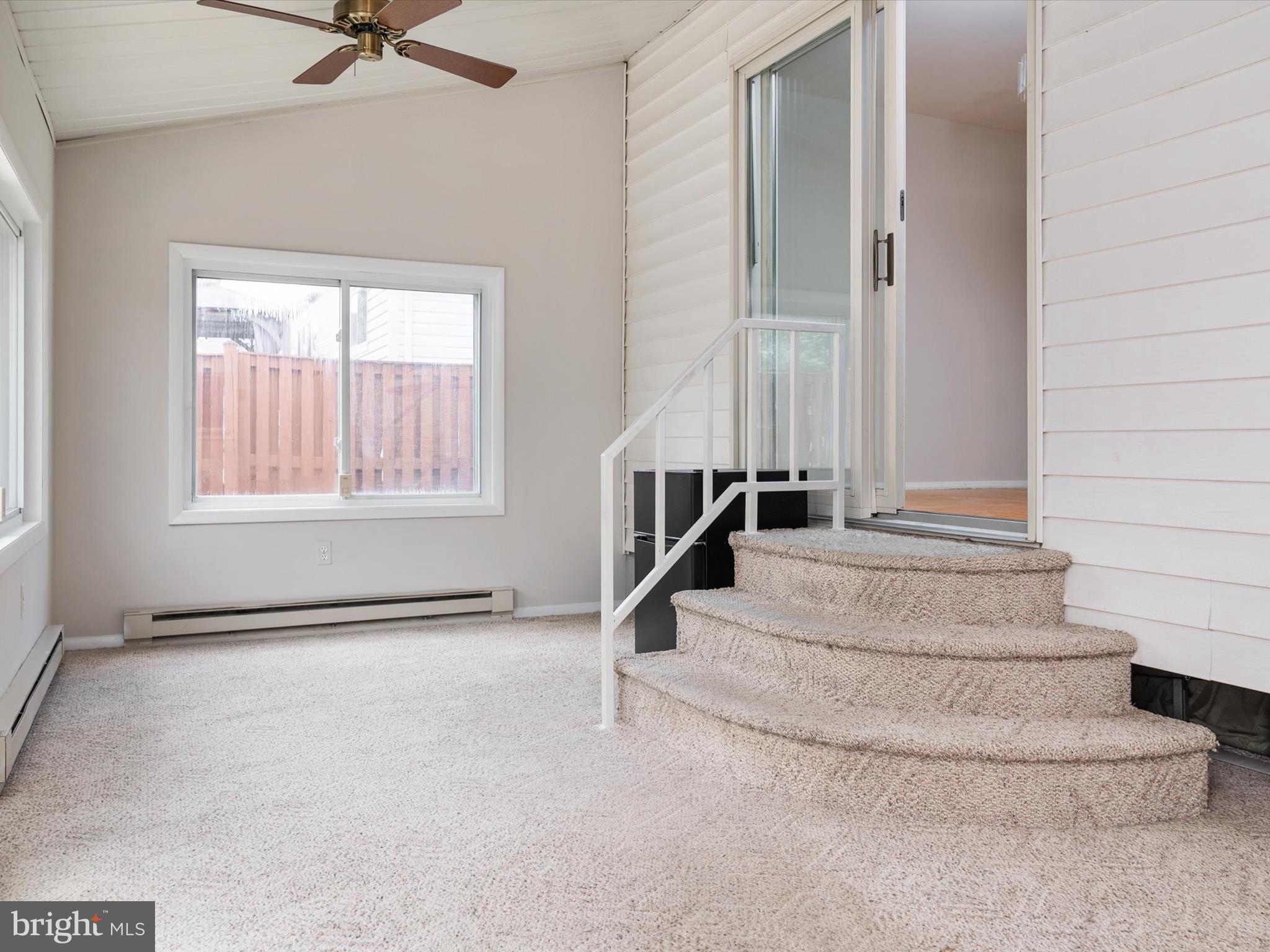 THE HIGHLANDS - Residential