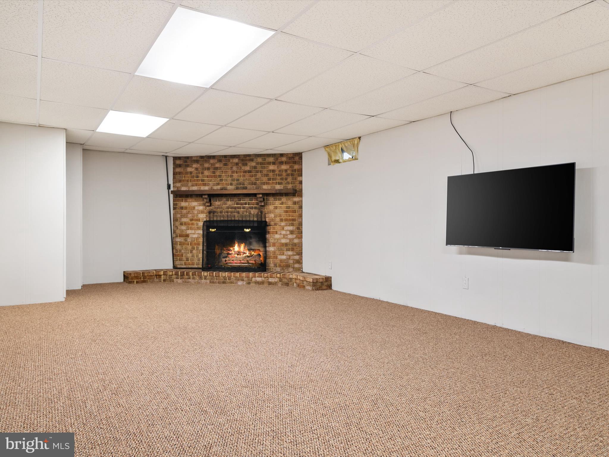 THE HIGHLANDS - Residential