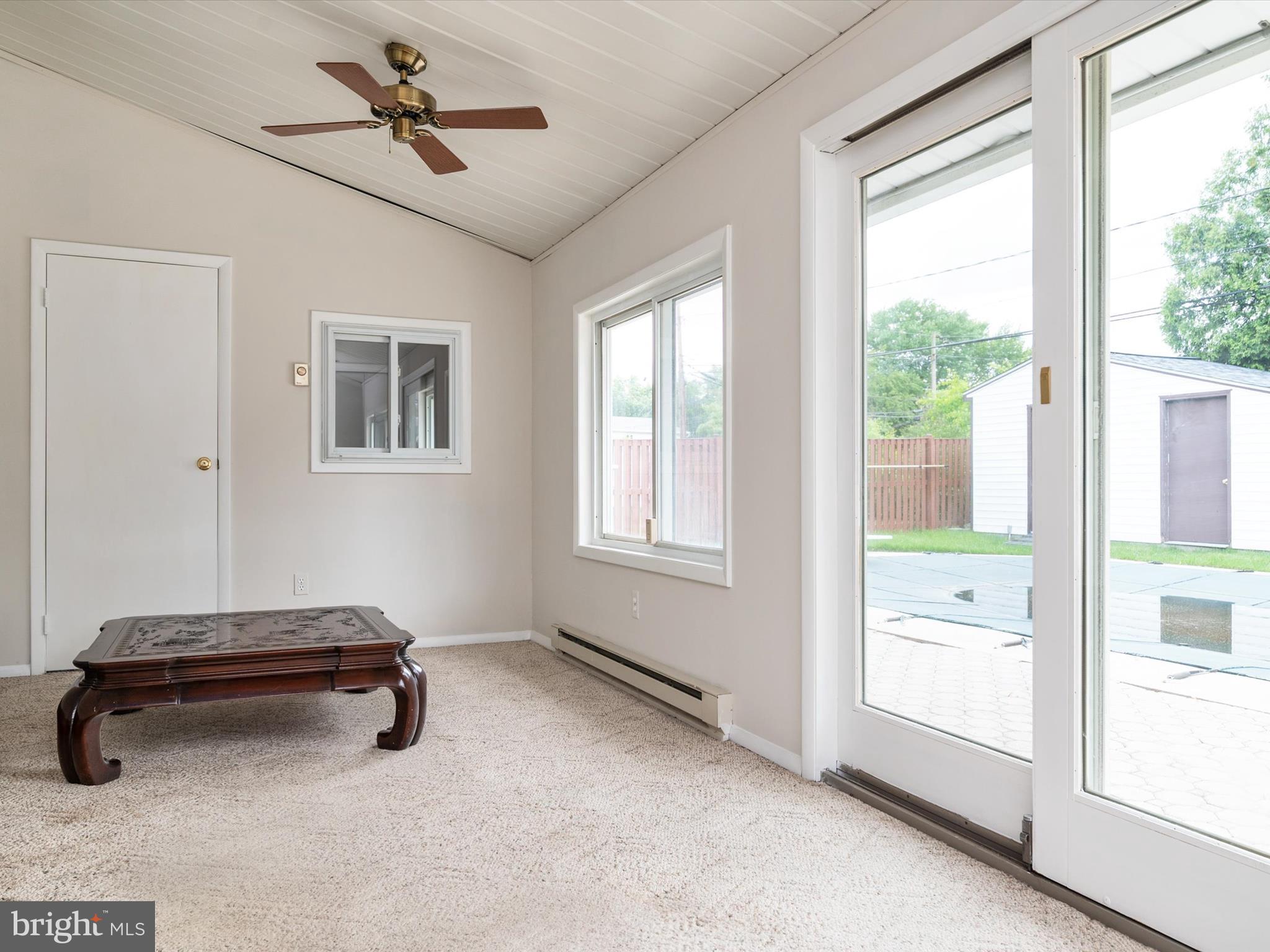 THE HIGHLANDS - Residential