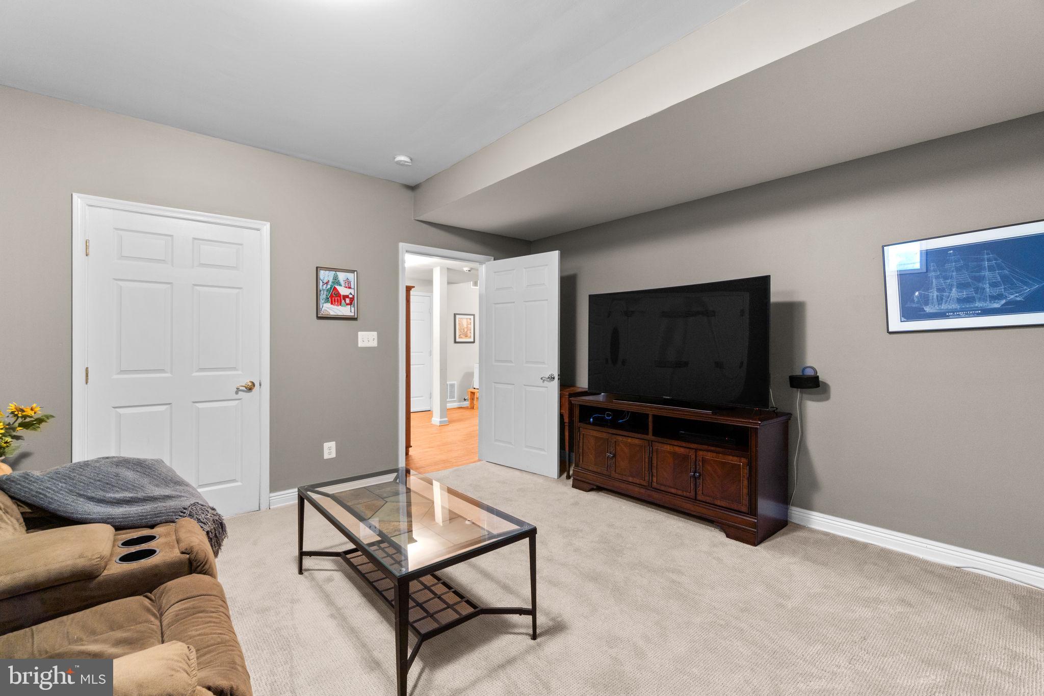 FRIENDSHIP FARMS - Residential