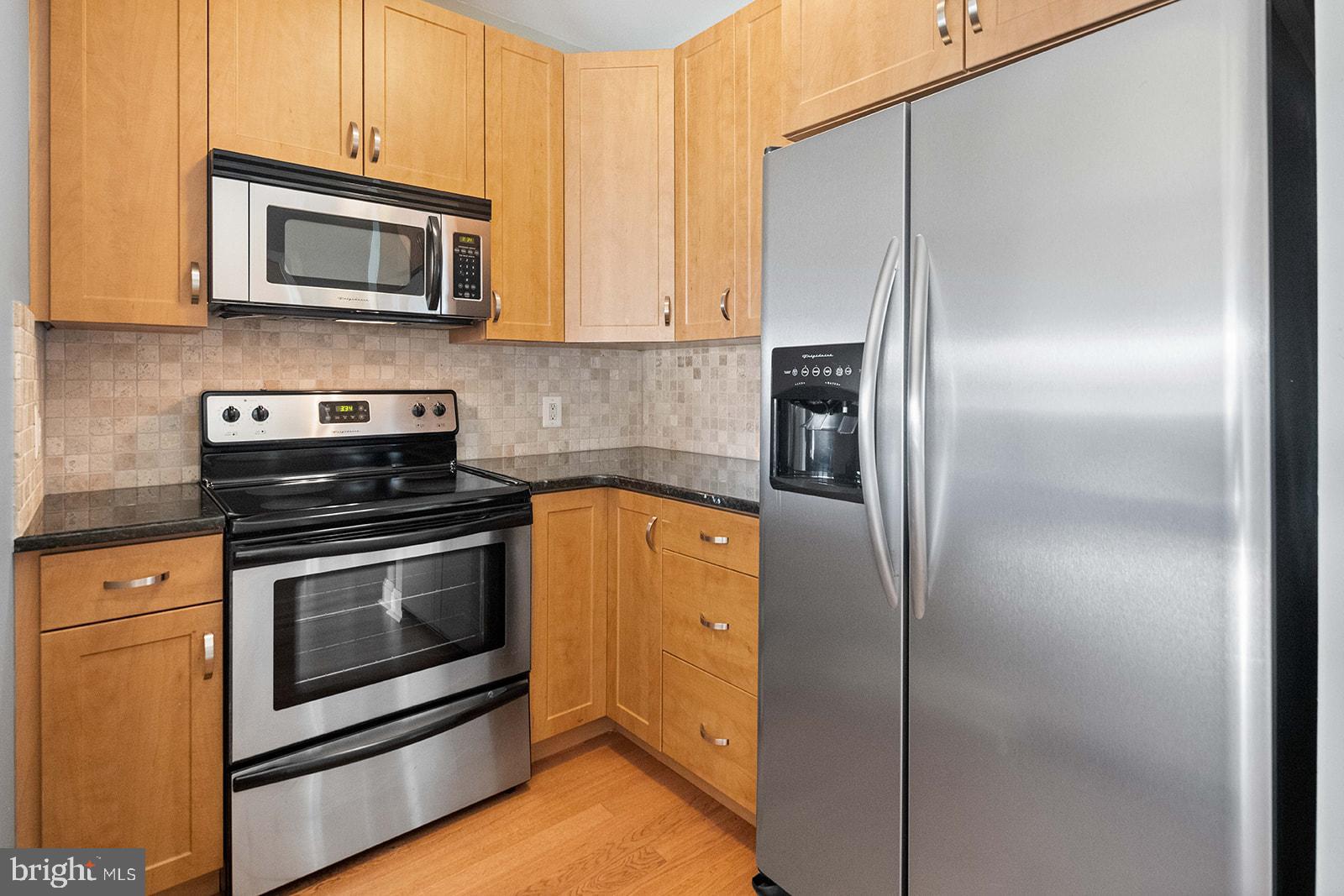 1100 S BROAD STREET 404C & #212P