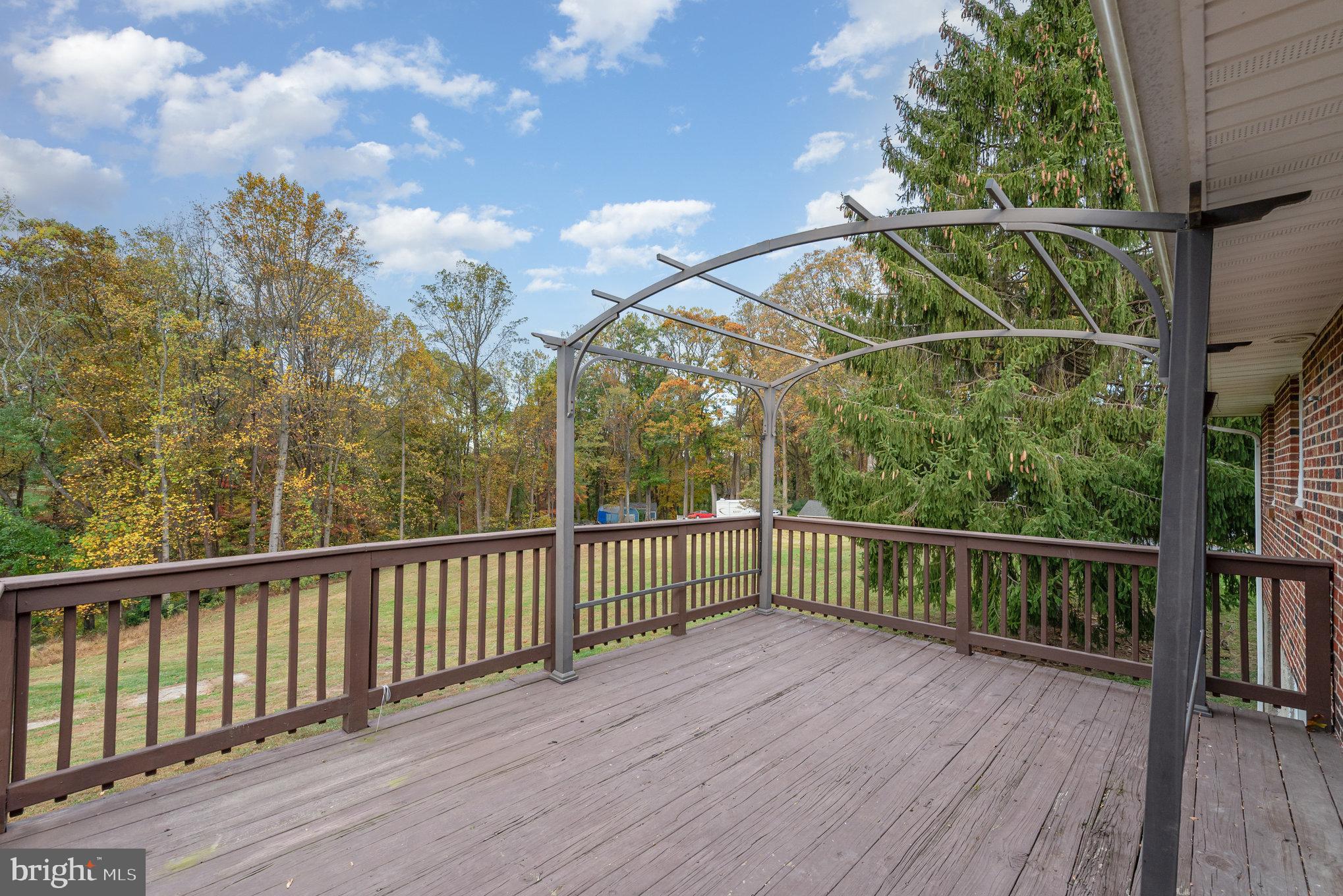 CHARLES MANOR - Residential