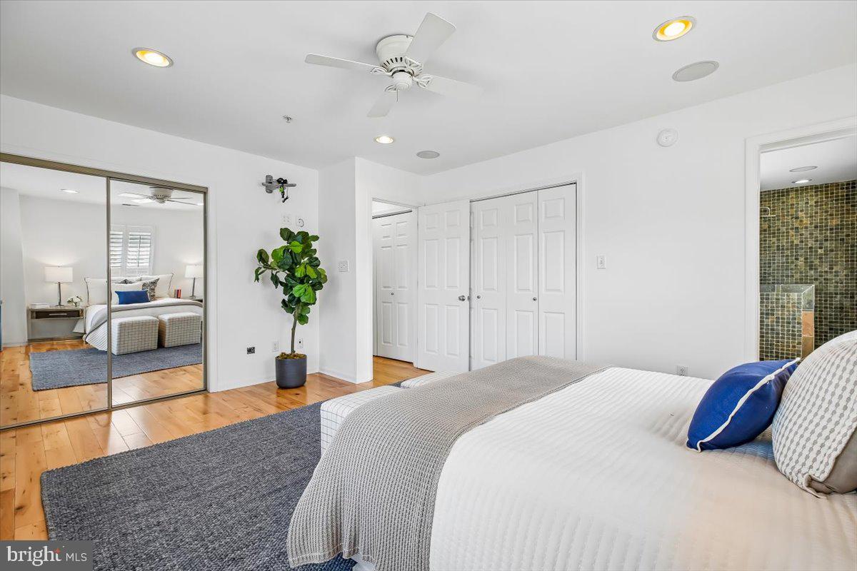 GLENBROOK VILLAGE - Residential