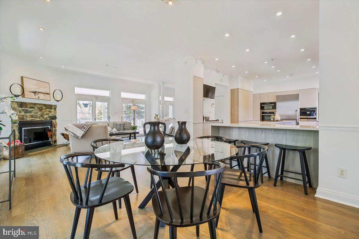 GLENBROOK VILLAGE - Residential