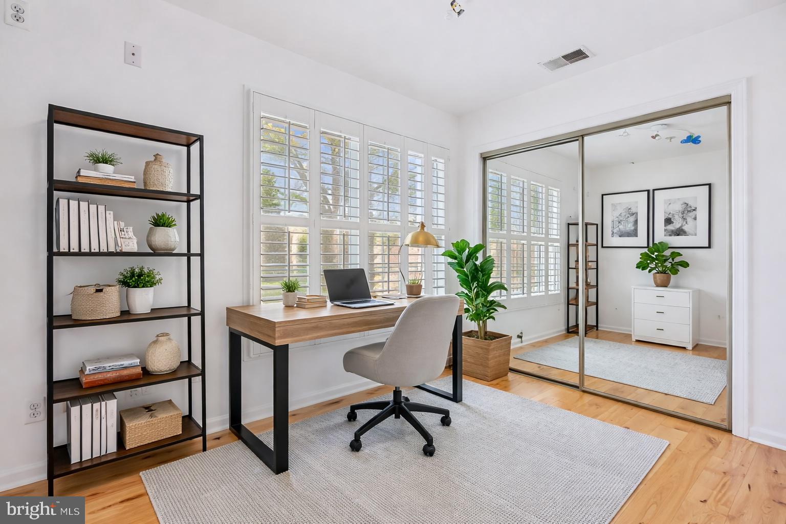 GLENBROOK VILLAGE - Residential