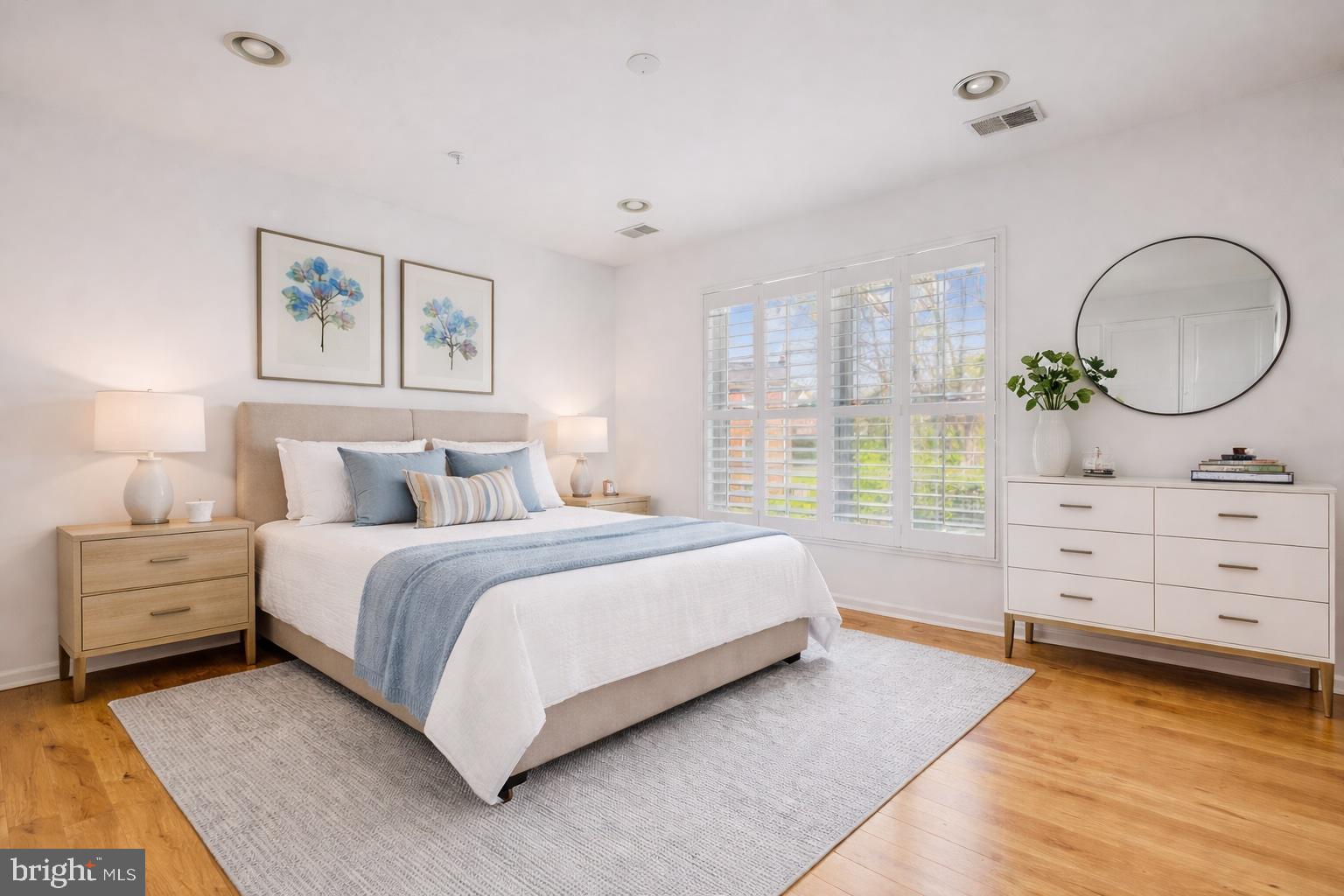 GLENBROOK VILLAGE - Residential