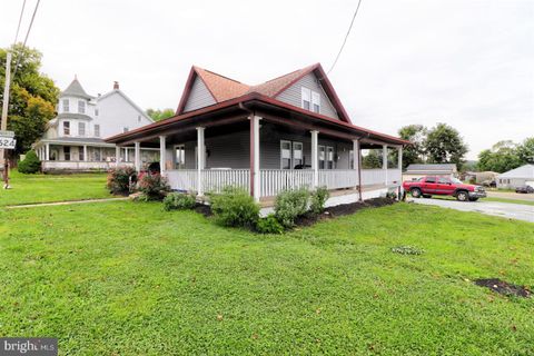 2402 CRALEY ROAD WINDSOR PA 17366