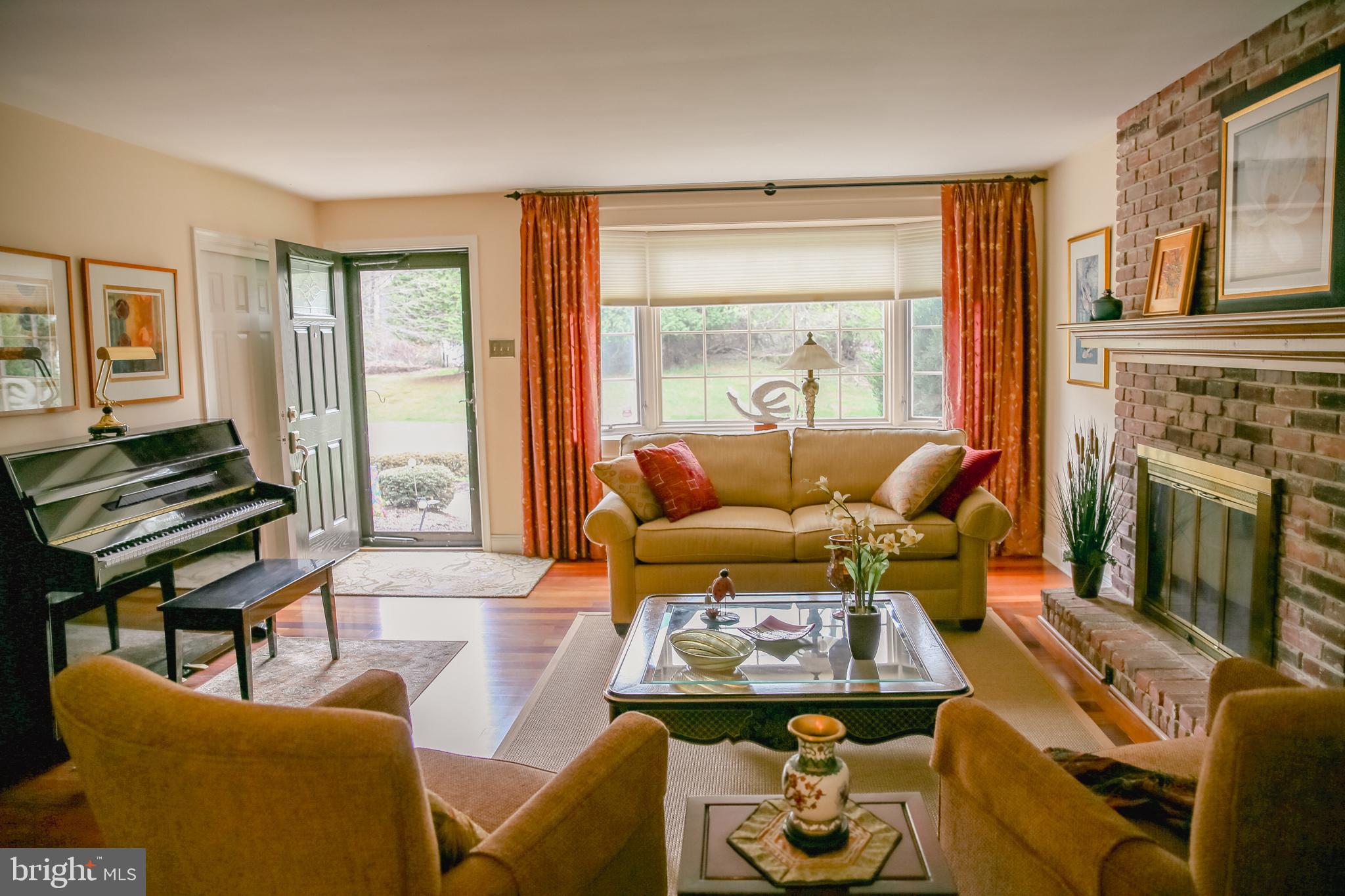 74 LAKEVIEW DRIVE