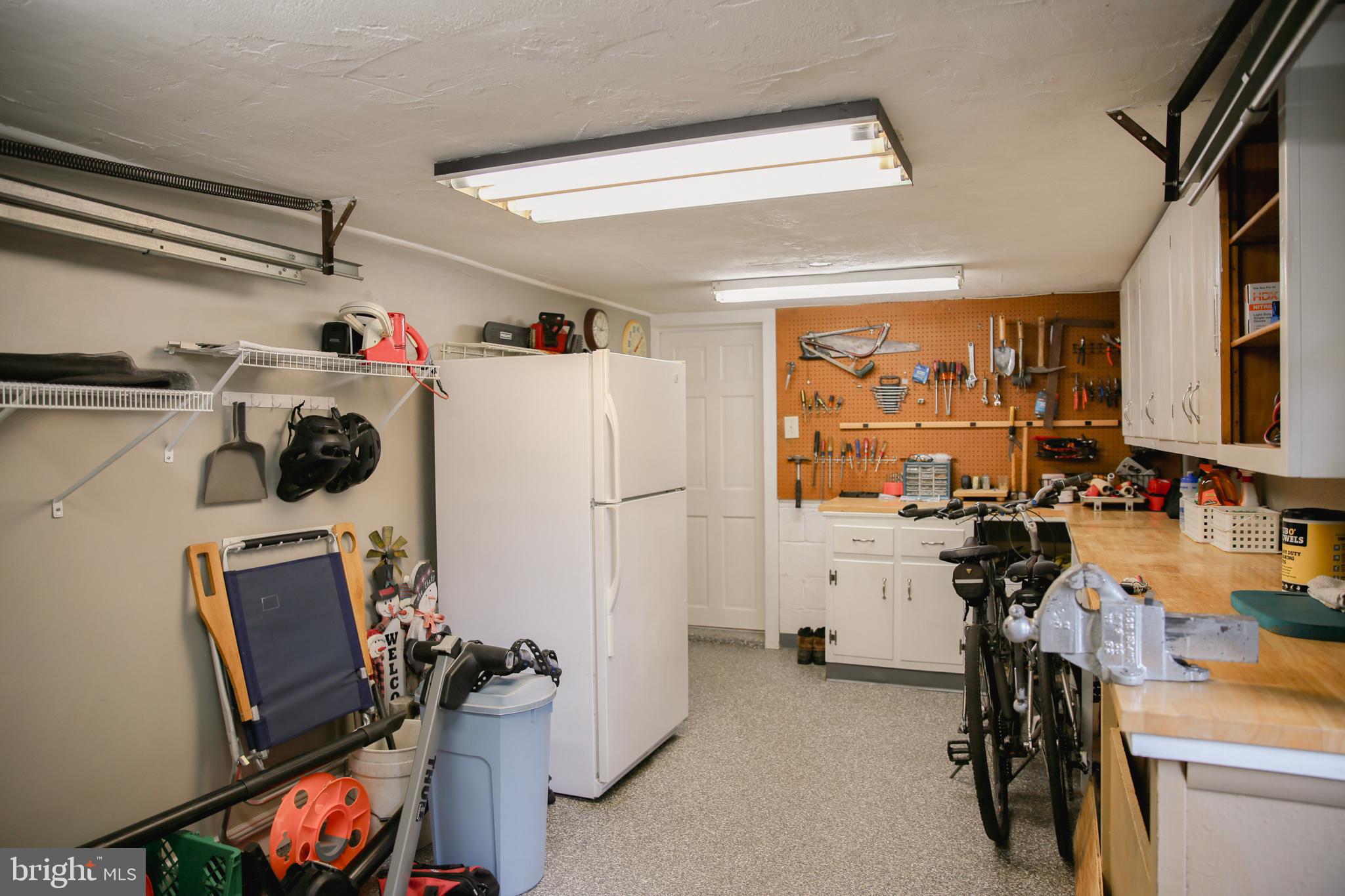 HOLLAND FARMS - Residential