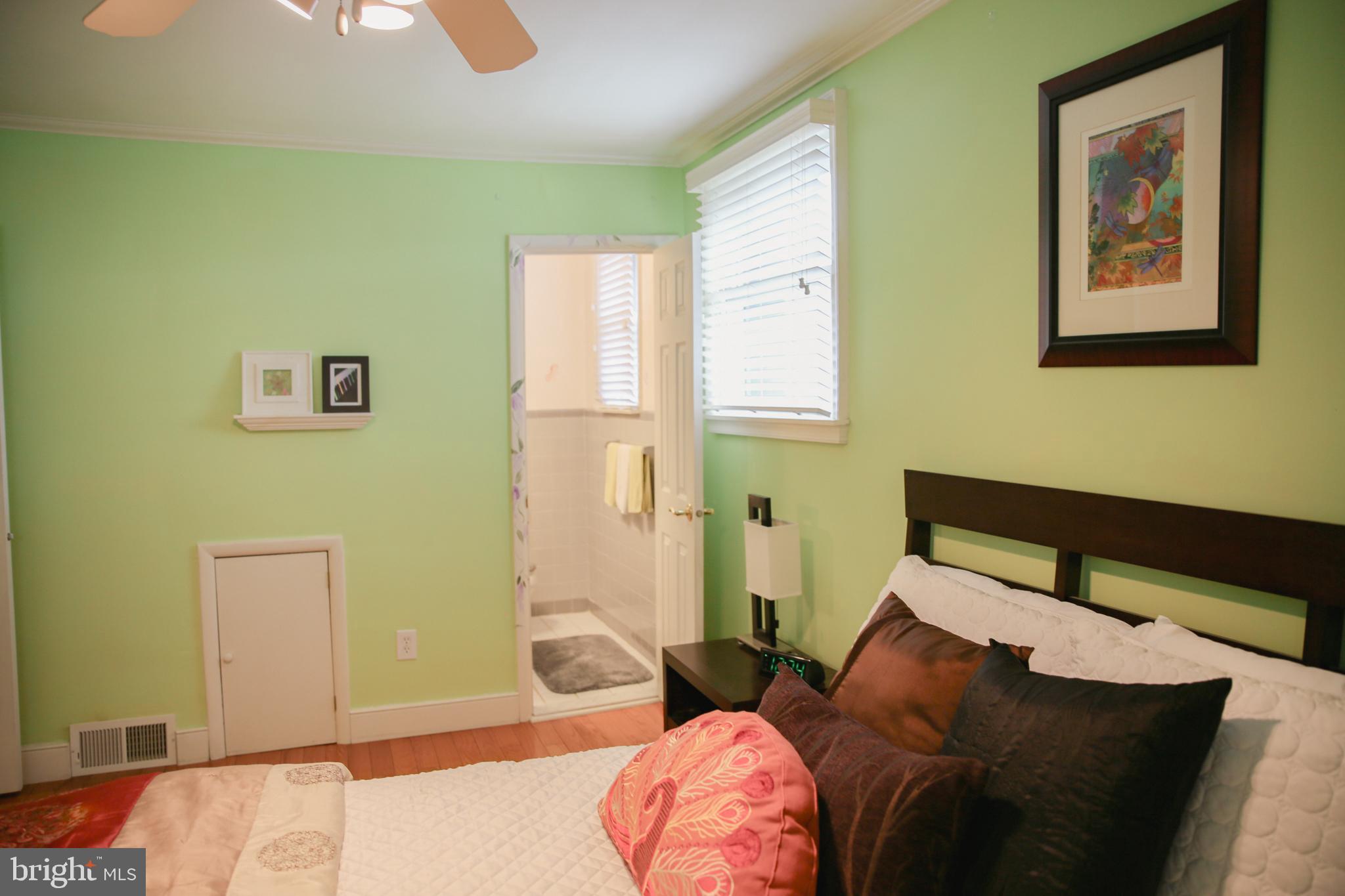 HOLLAND FARMS - Residential