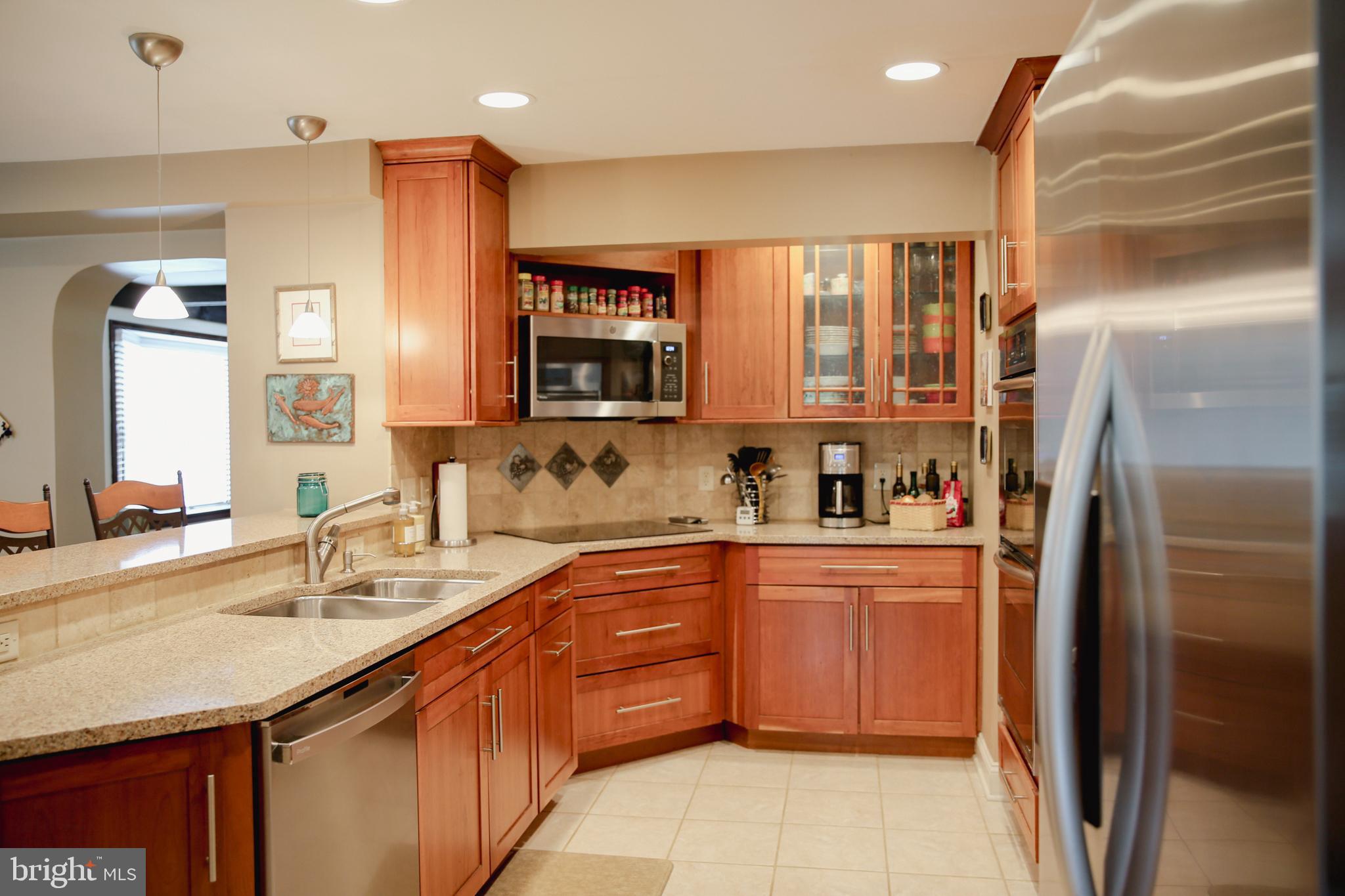 HOLLAND FARMS - Residential