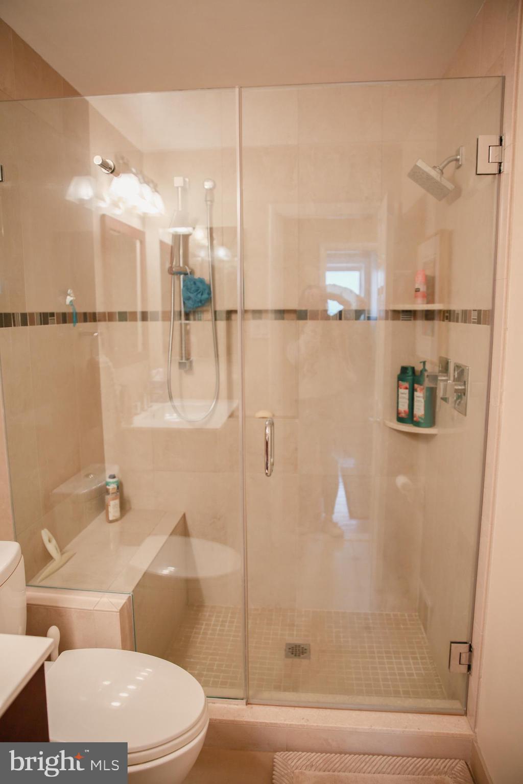 HOLLAND FARMS - Residential