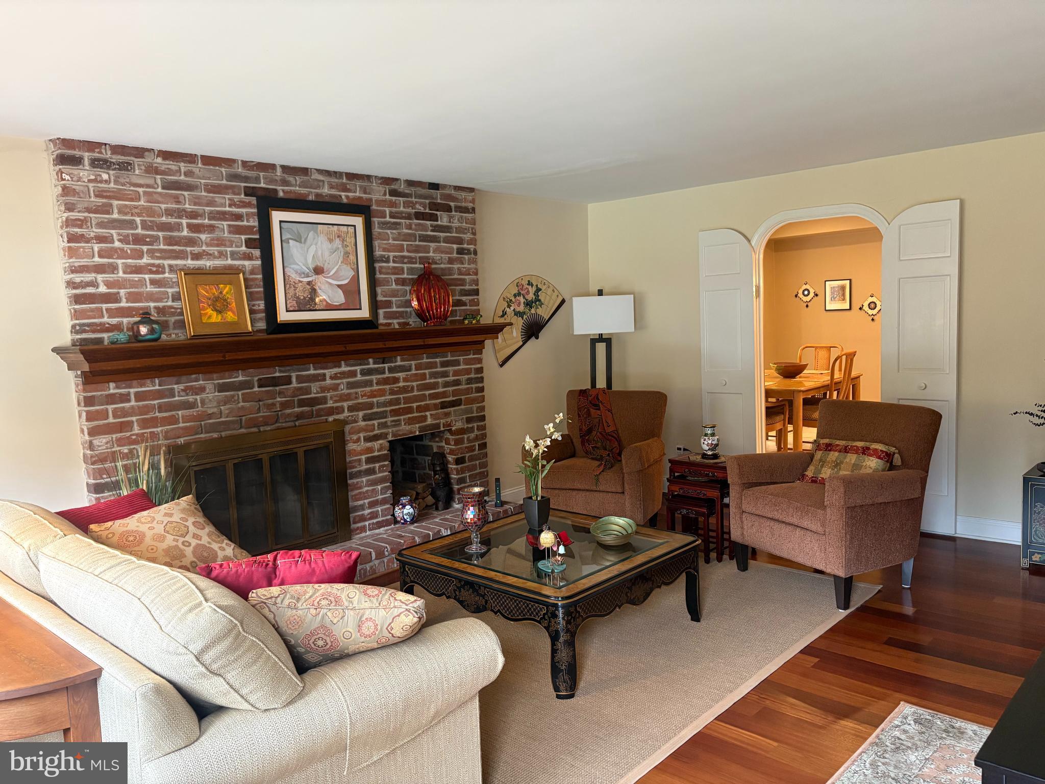 74 LAKEVIEW DRIVE
