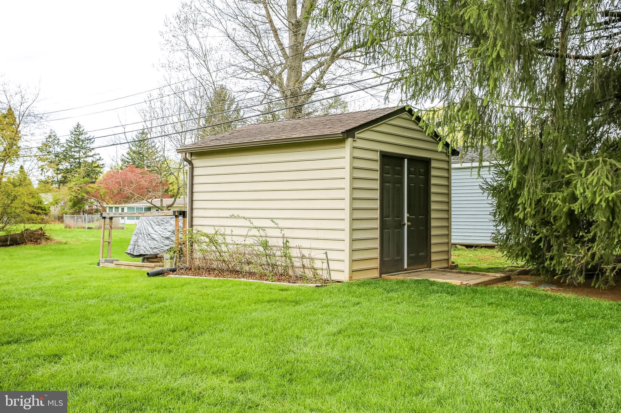 HOLLAND FARMS - Residential