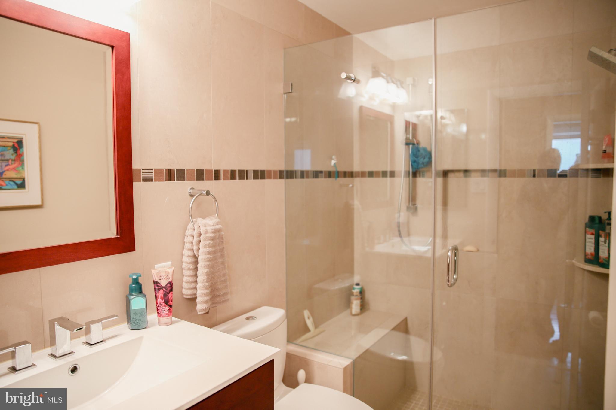 HOLLAND FARMS - Residential