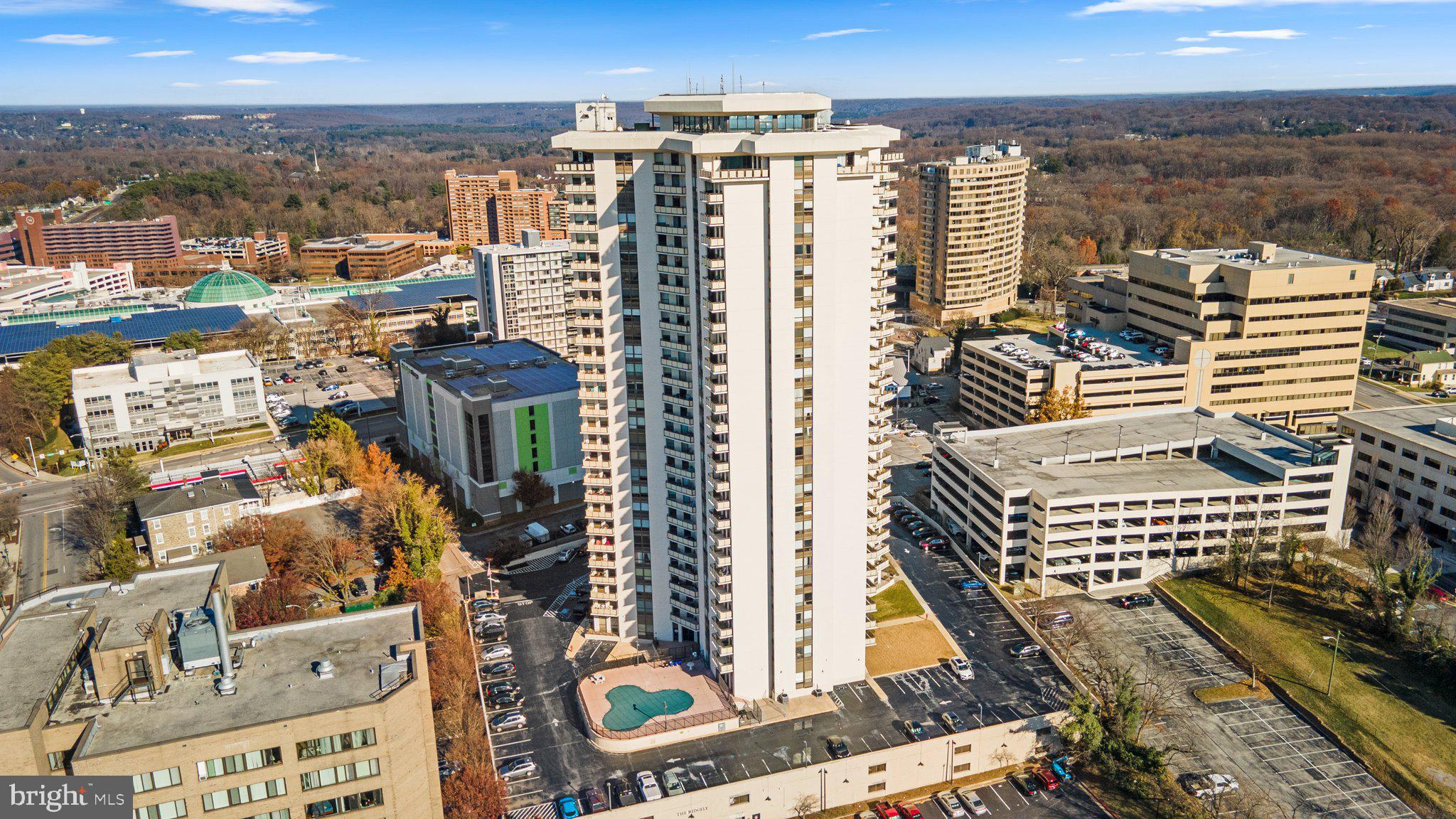 RIDGELY TOWSON CENTER - Residential