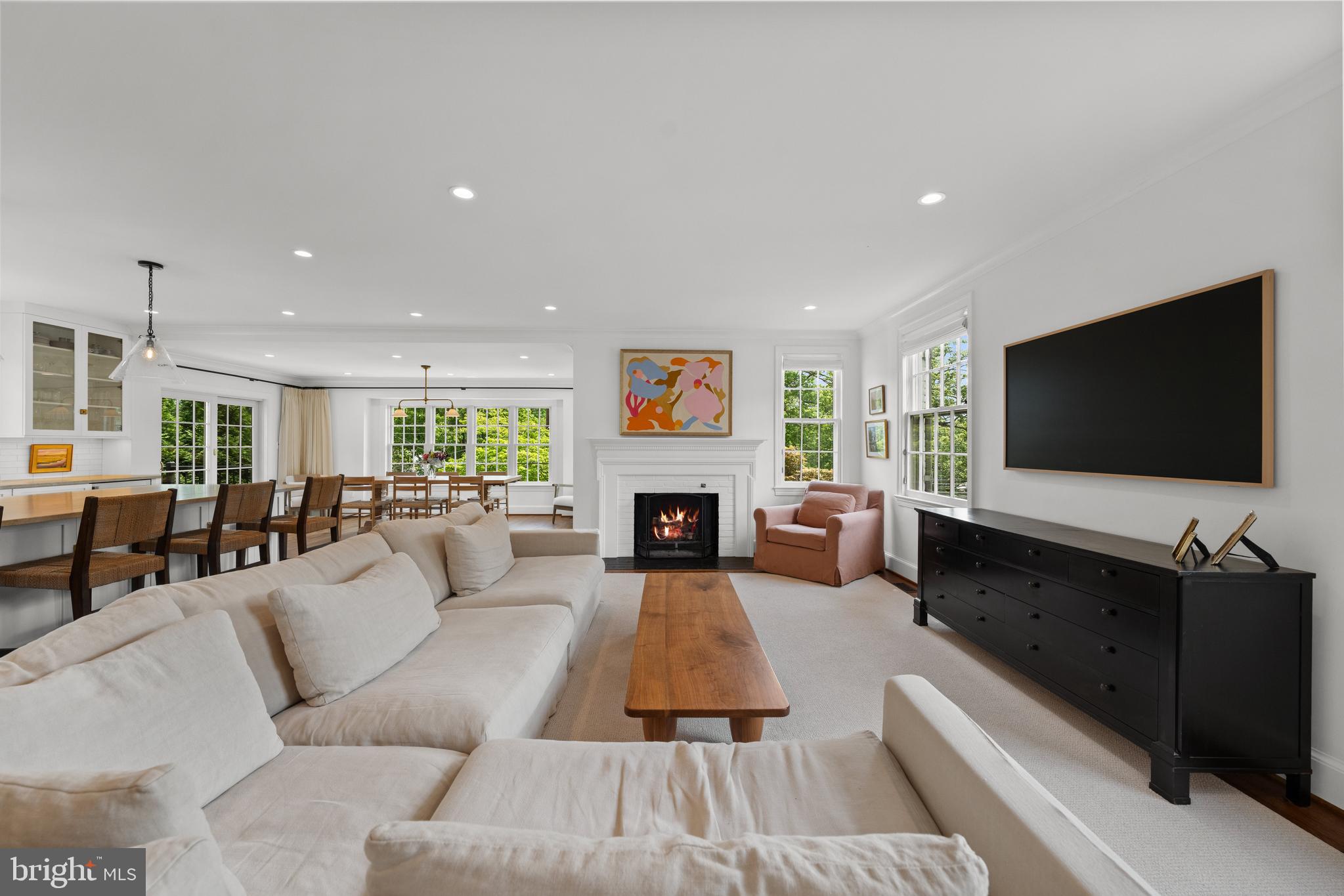 ROLLINGWOOD - Residential