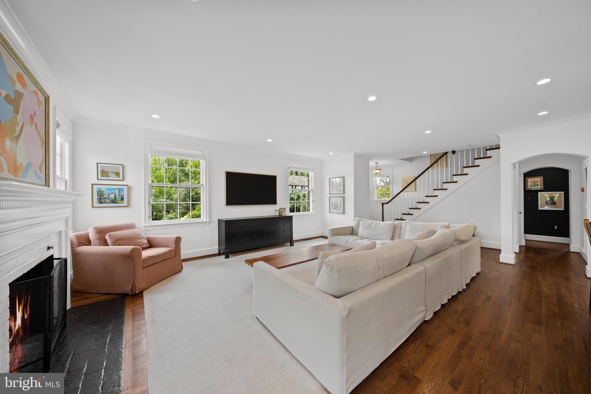 ROLLINGWOOD - Residential