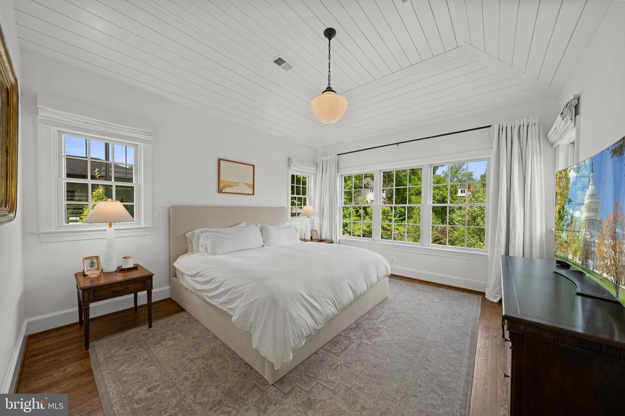 ROLLINGWOOD - Residential