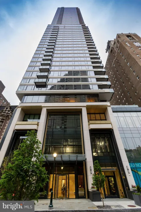 1911 Walnut Unit S4, Philadelphia, PA MLS: PAPH2203954