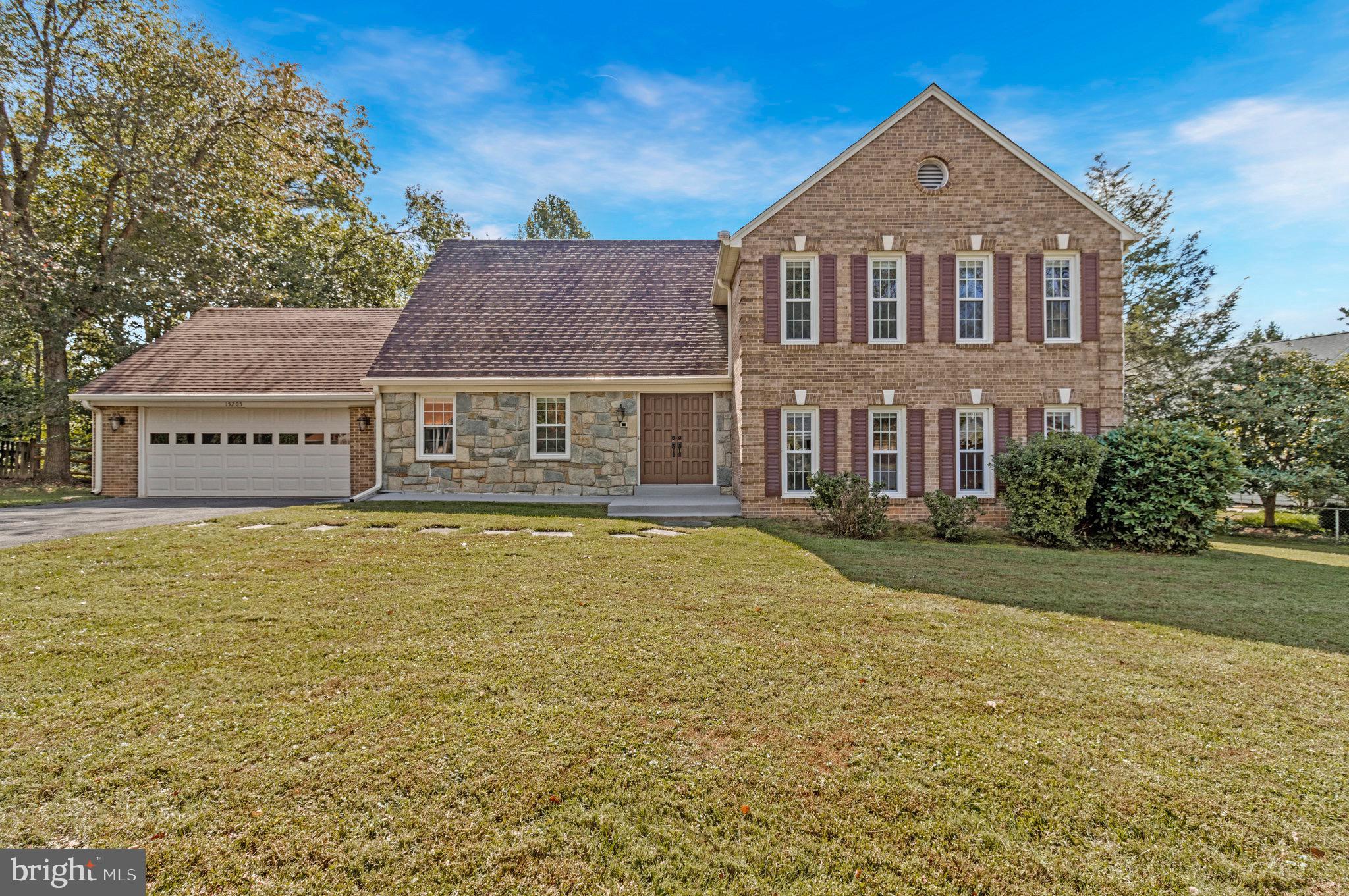 15205 ROCKPORT DRIVE