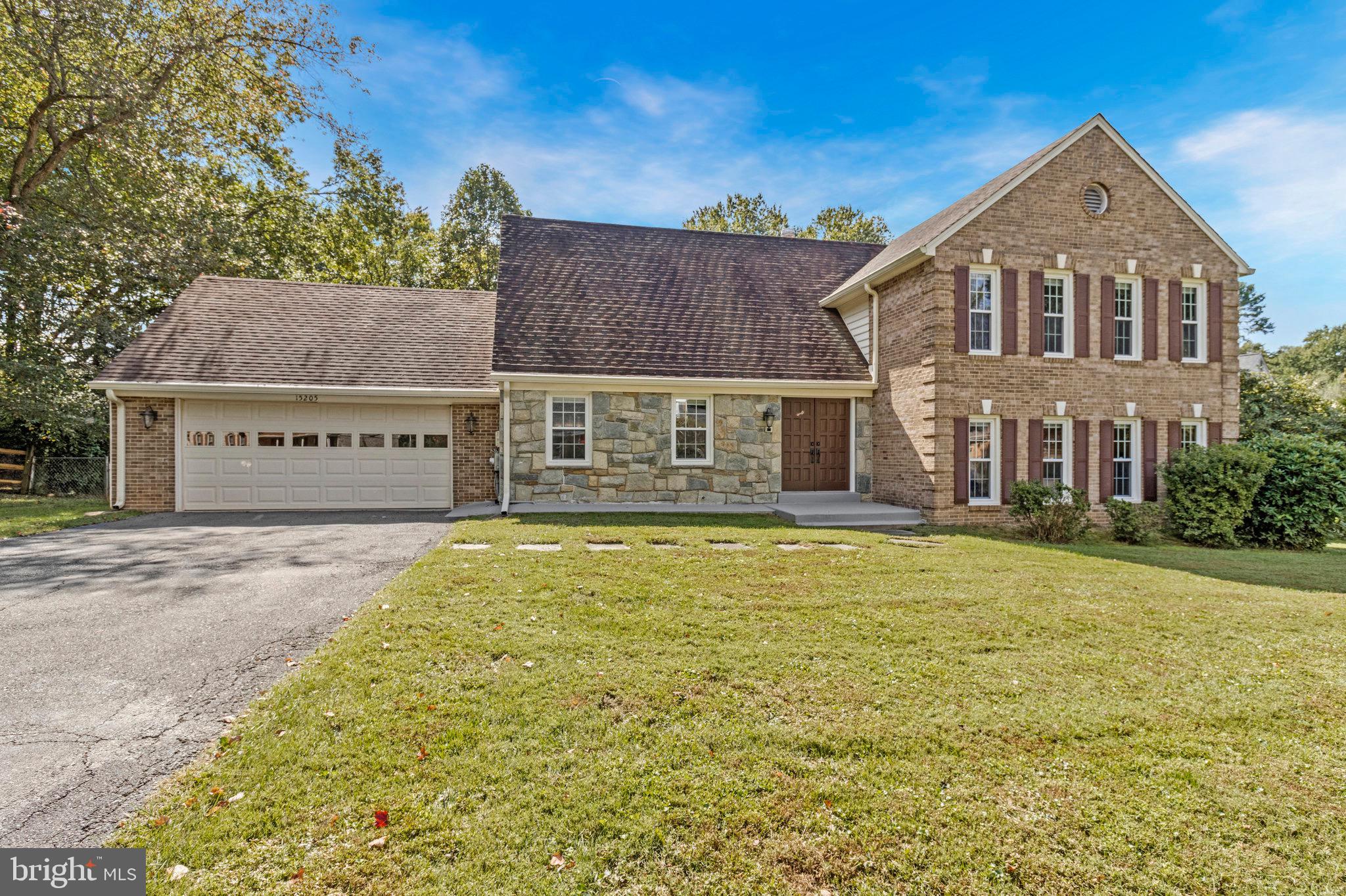 15205 ROCKPORT DRIVE