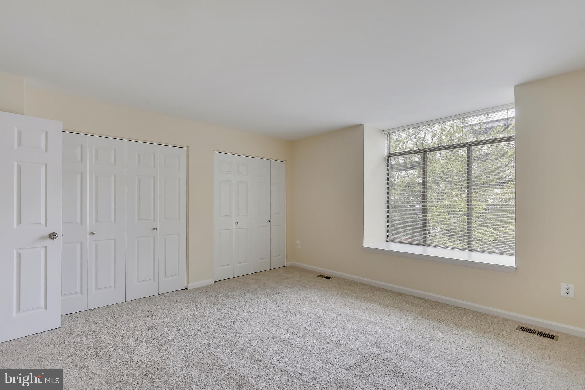 SOUTHAMPTON - Residential