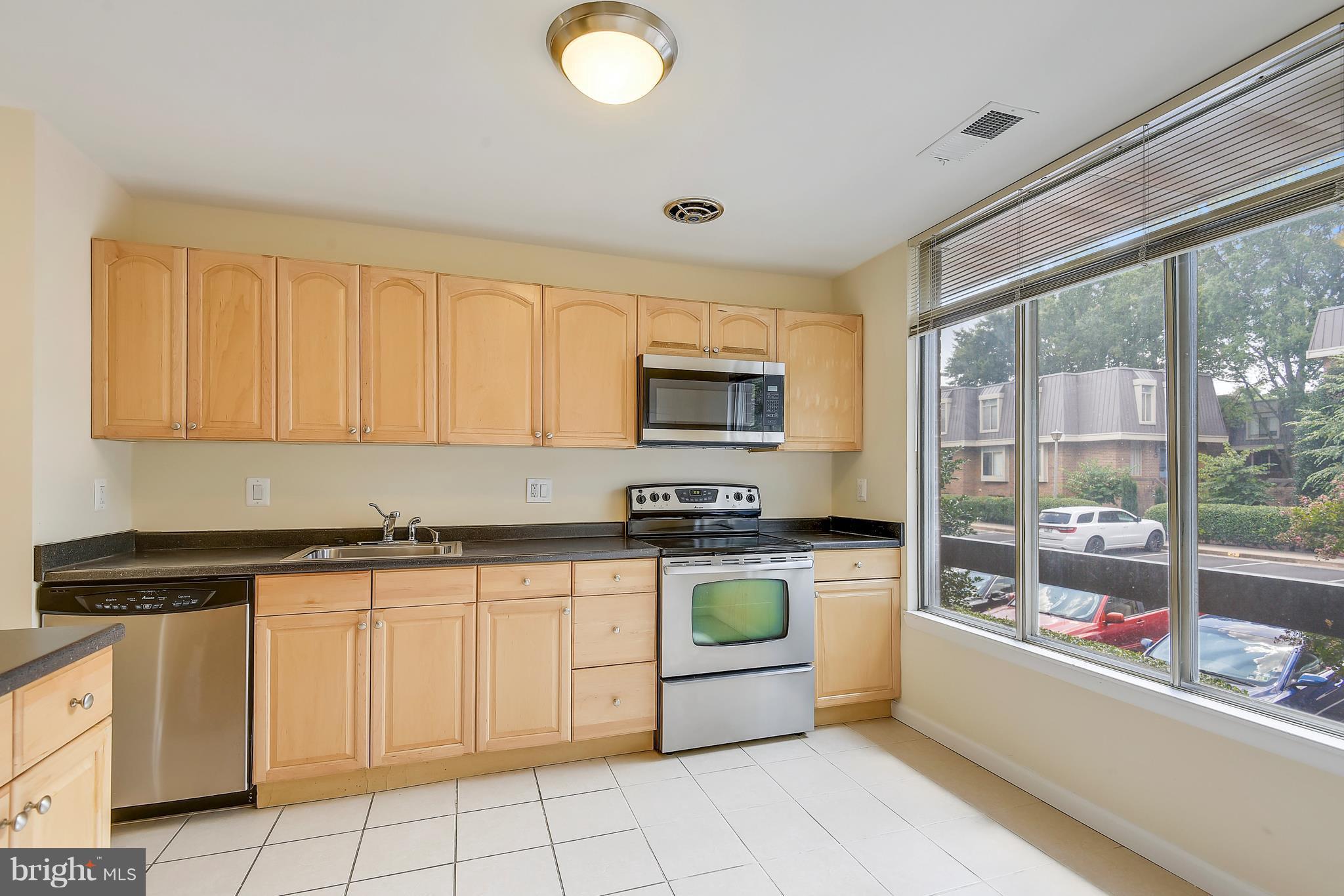 SOUTHAMPTON - Residential