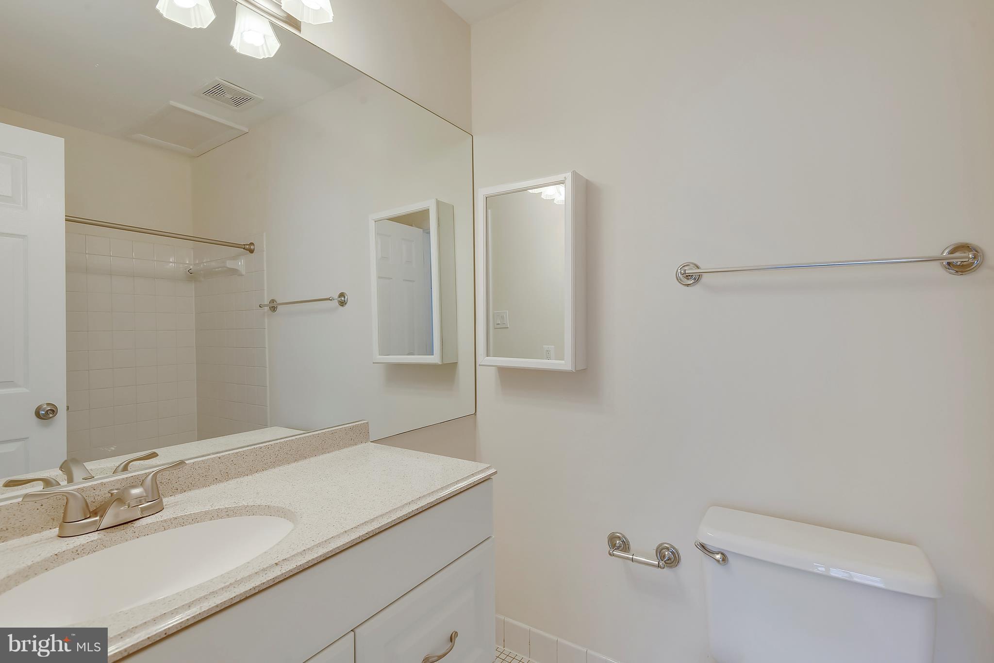 SOUTHAMPTON - Residential