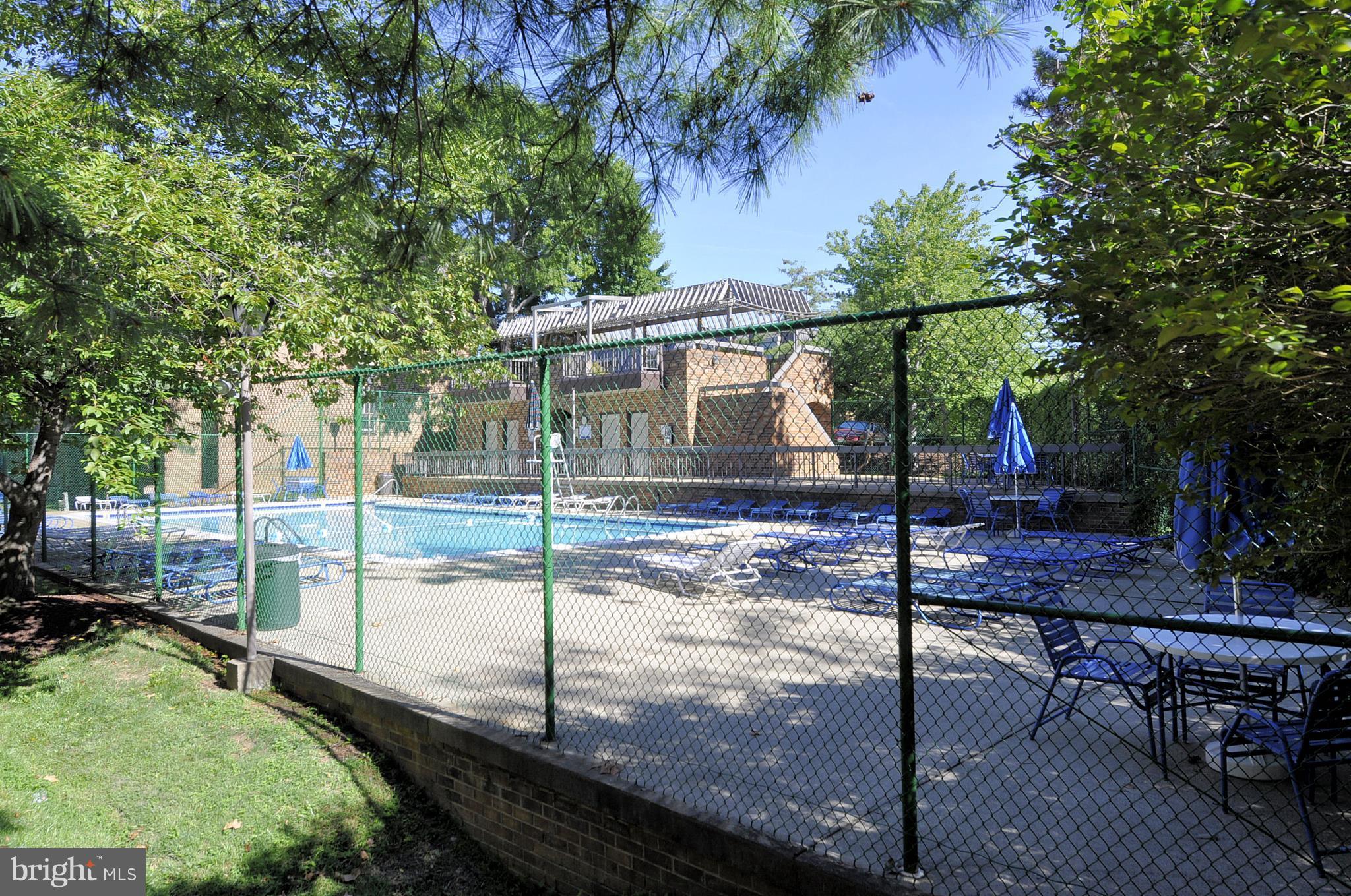 SOUTHAMPTON - Residential