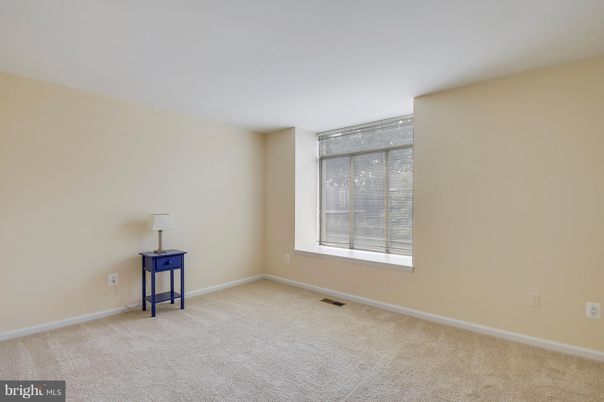 SOUTHAMPTON - Residential