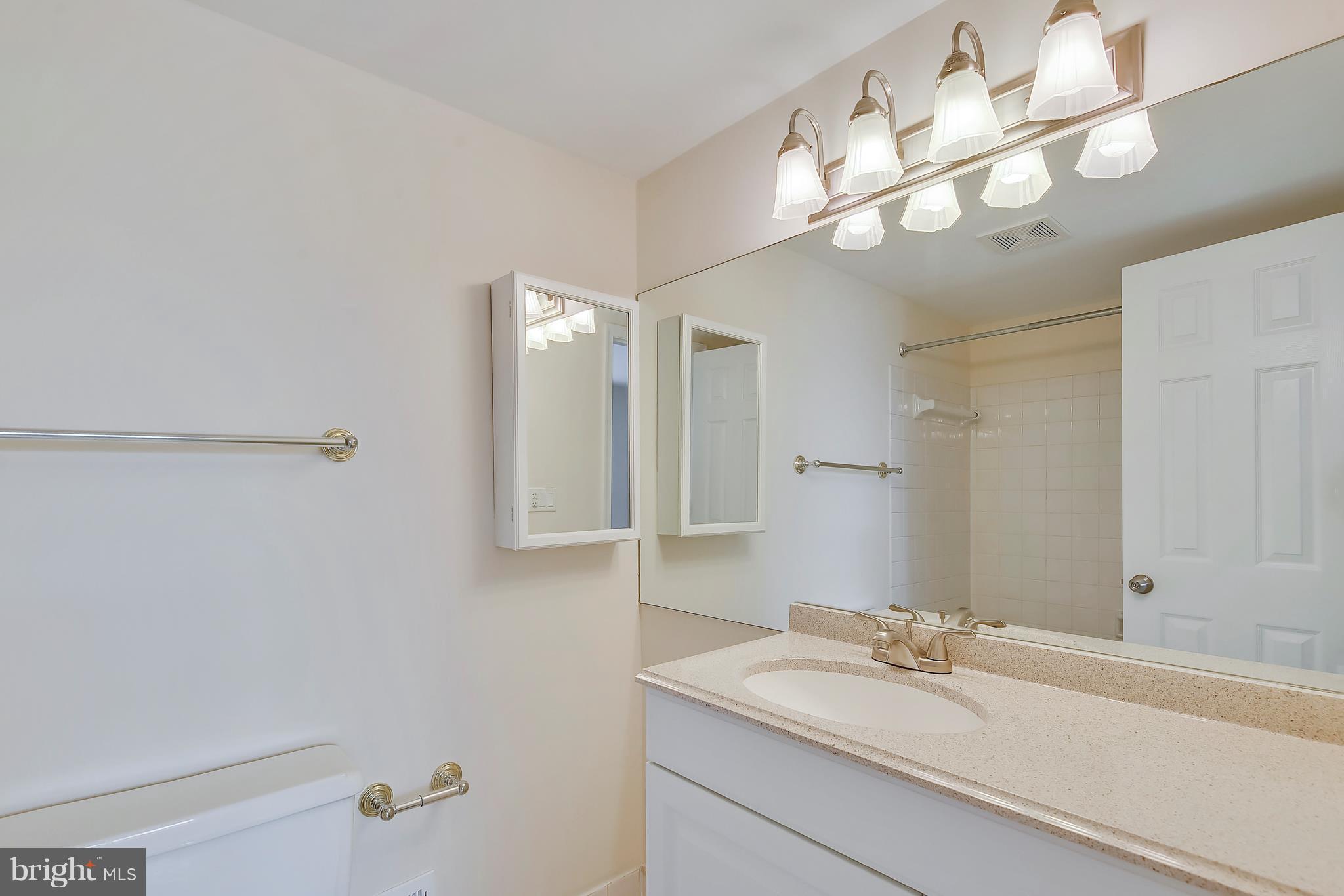 SOUTHAMPTON - Residential