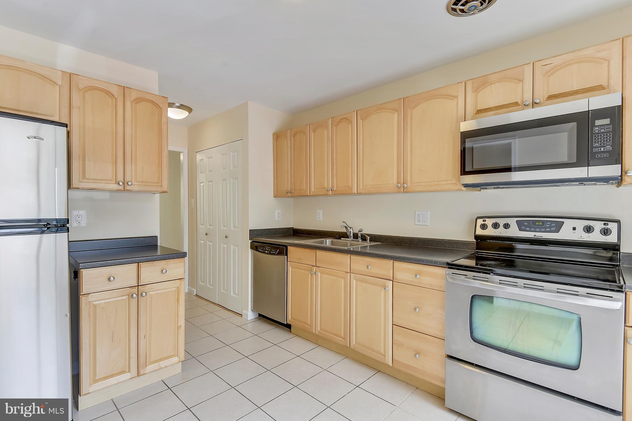 SOUTHAMPTON - Residential