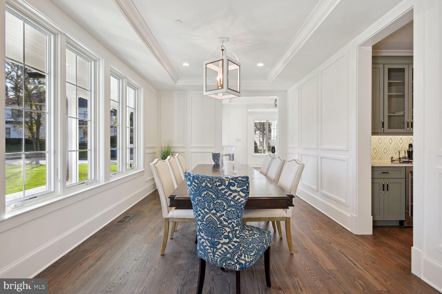 PINEVIEW - Residential