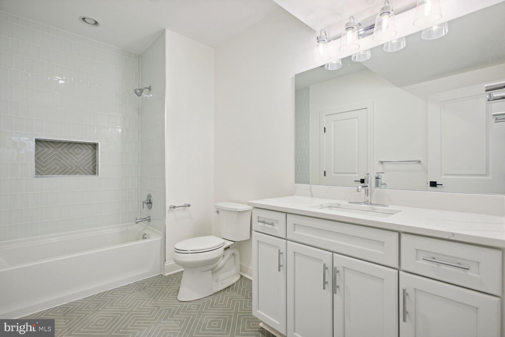 PINEVIEW - Residential