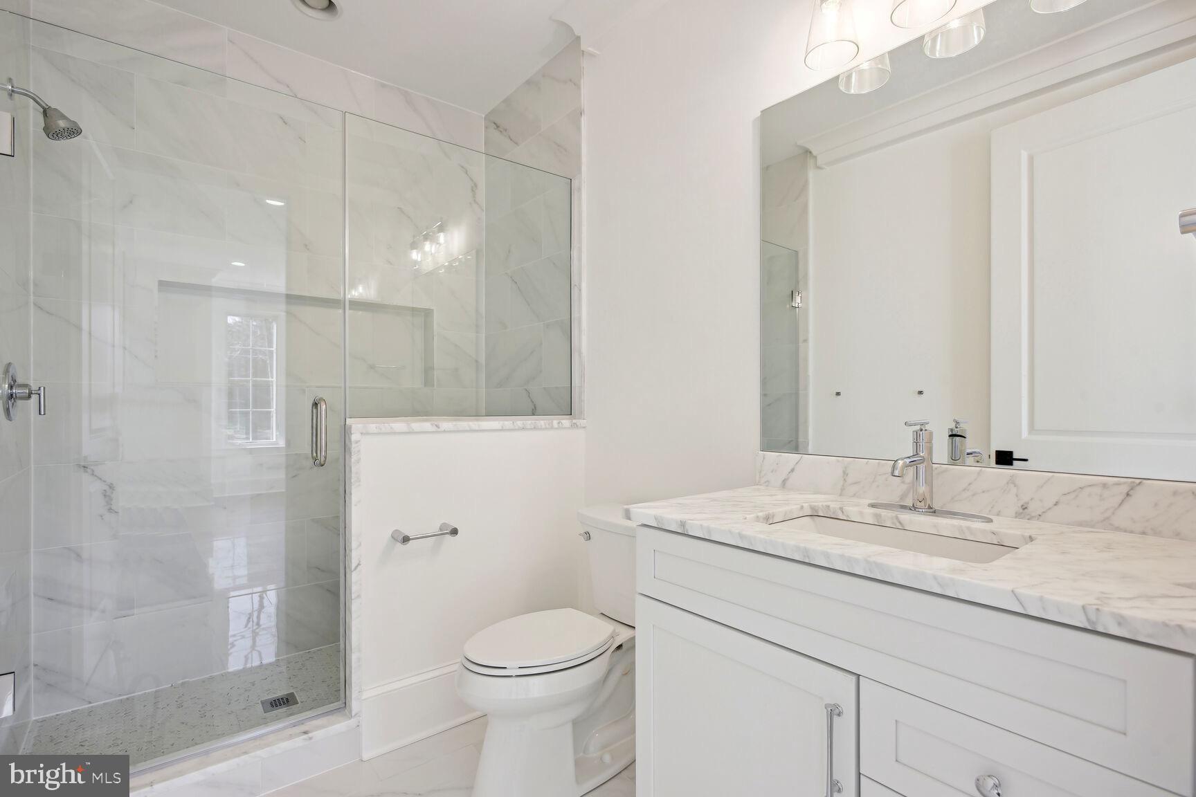 PINEVIEW - Residential