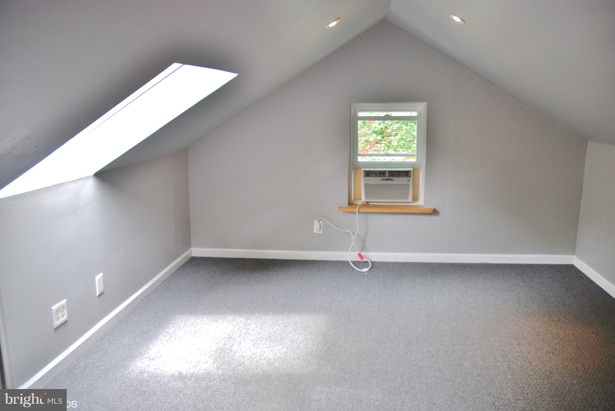 HITCHING POST - Residential