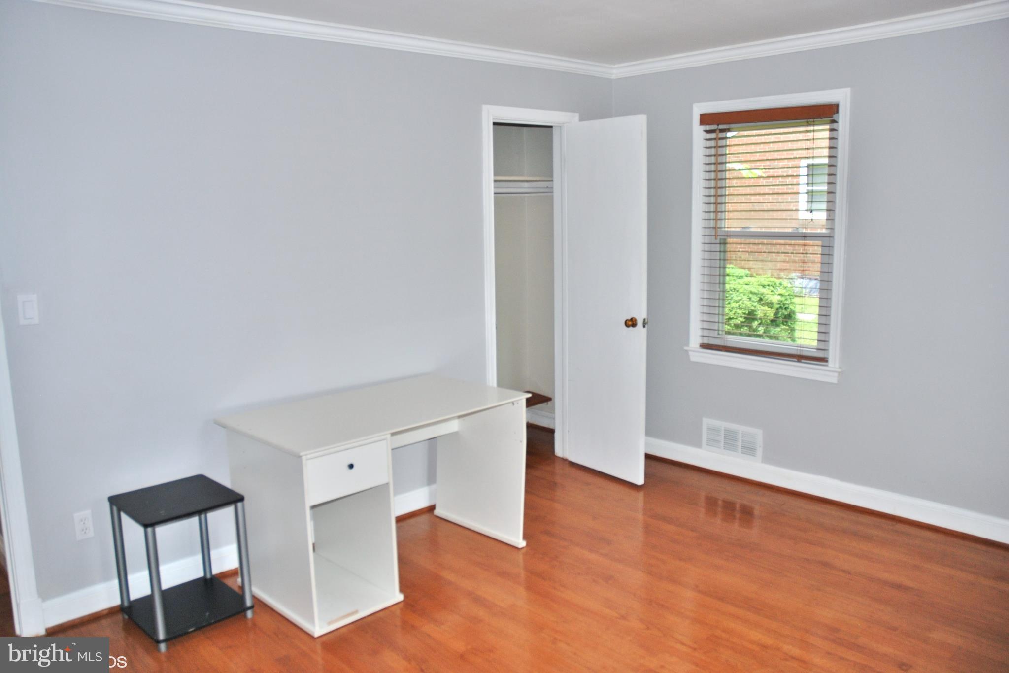 HITCHING POST - Residential