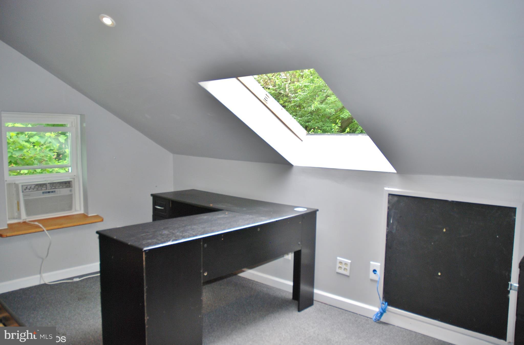 HITCHING POST - Residential