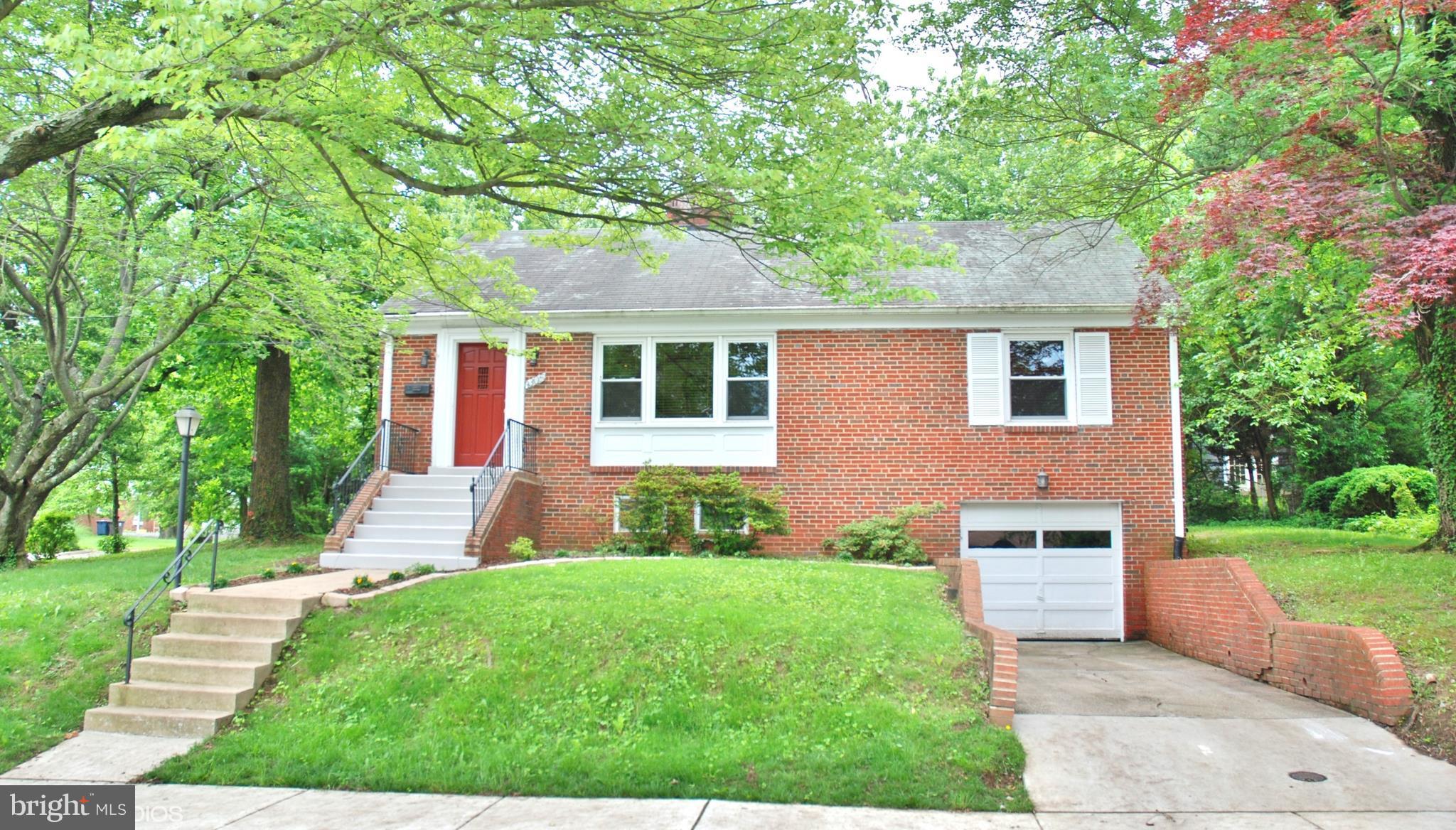 HITCHING POST - Residential