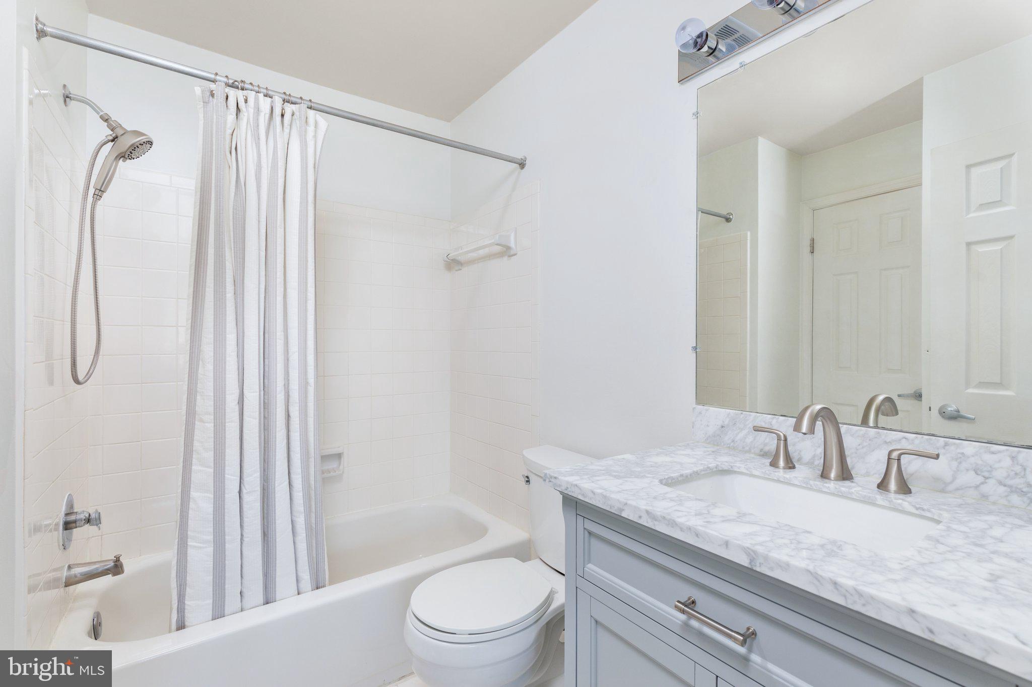 HERITAGE ESTATES - Residential