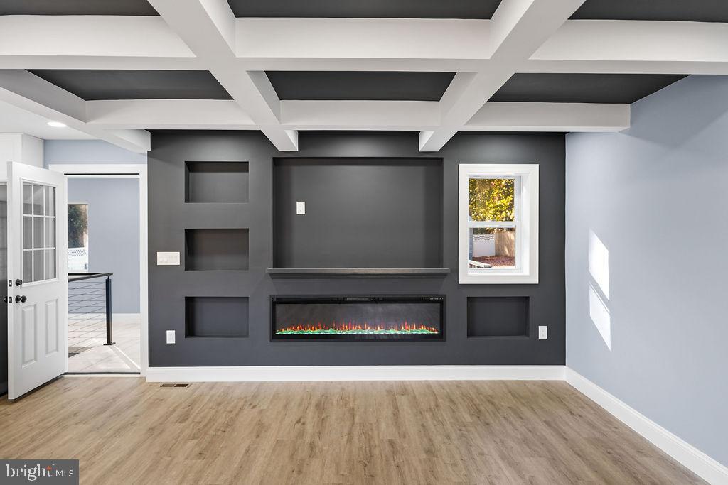 HIGH BRIDGE - Residential